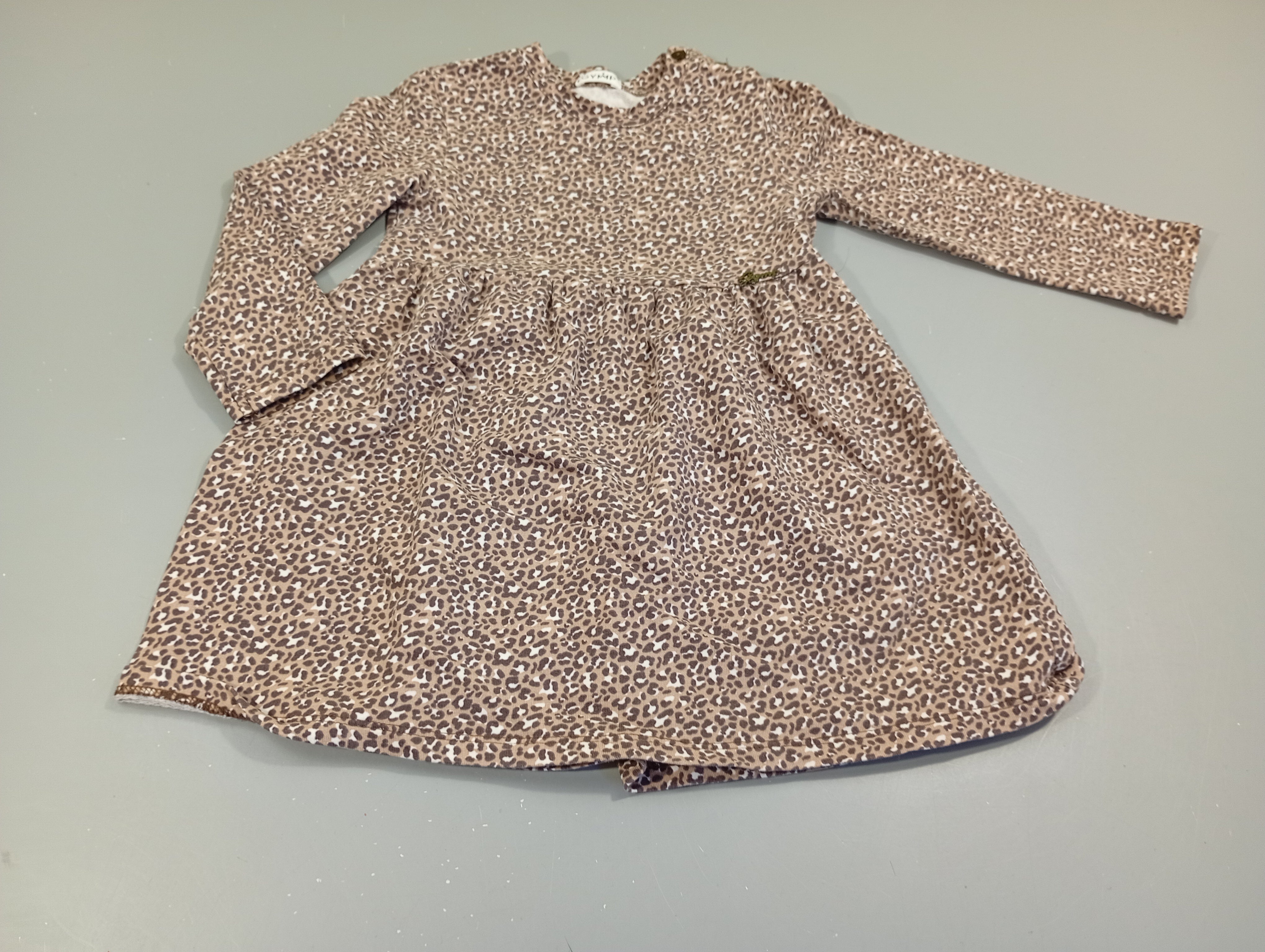Robe m.l  brun clair, imprimé léopard