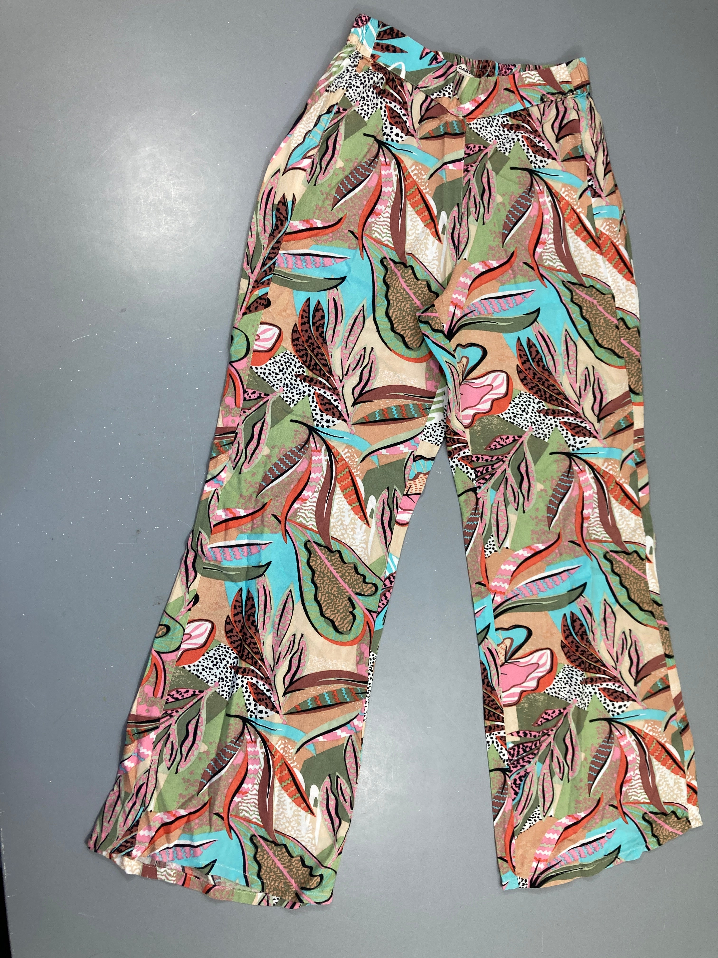 Pantalon léger ample motifs feuillage multicolore