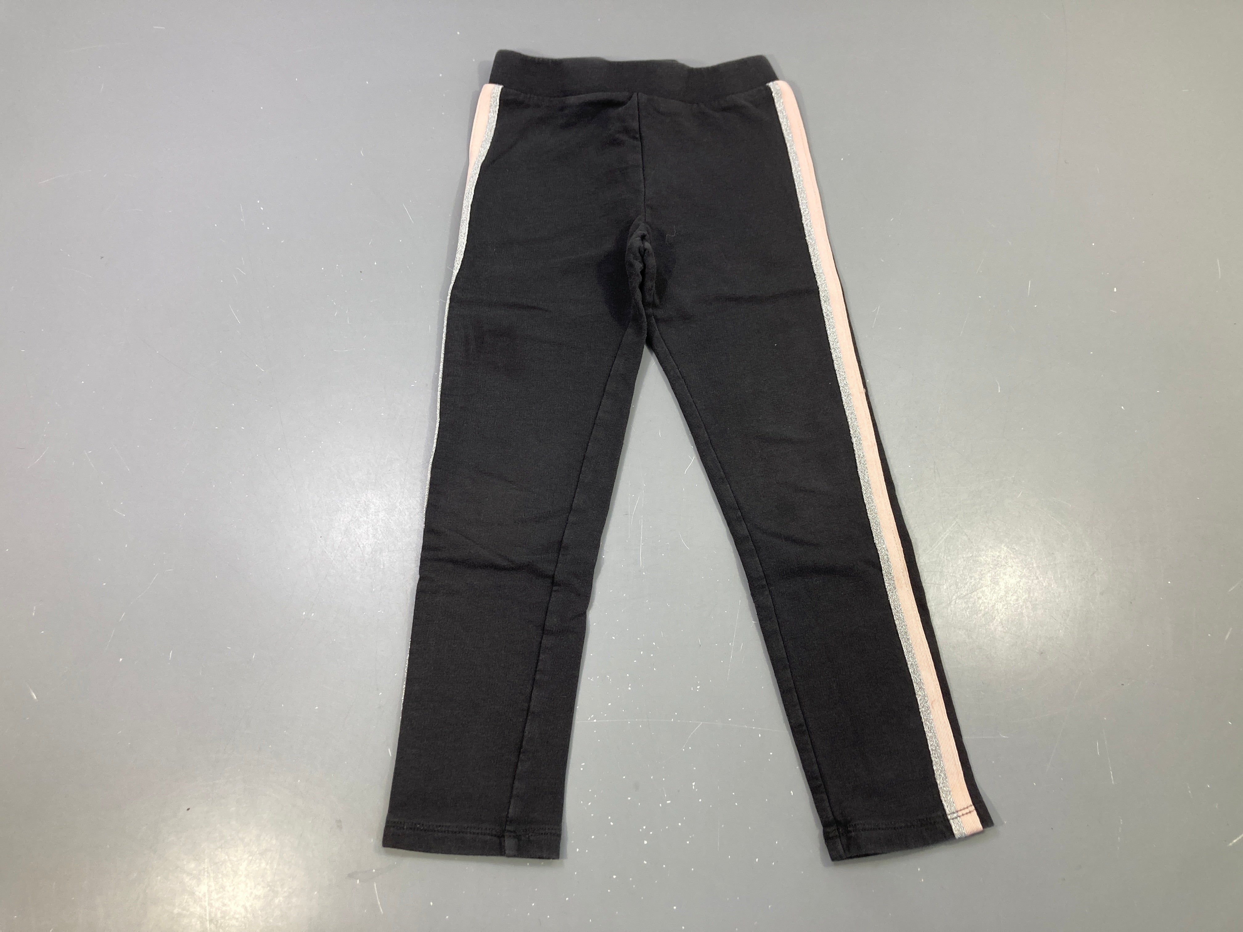 Jegging gris foncé, bandes latérales rose et argent