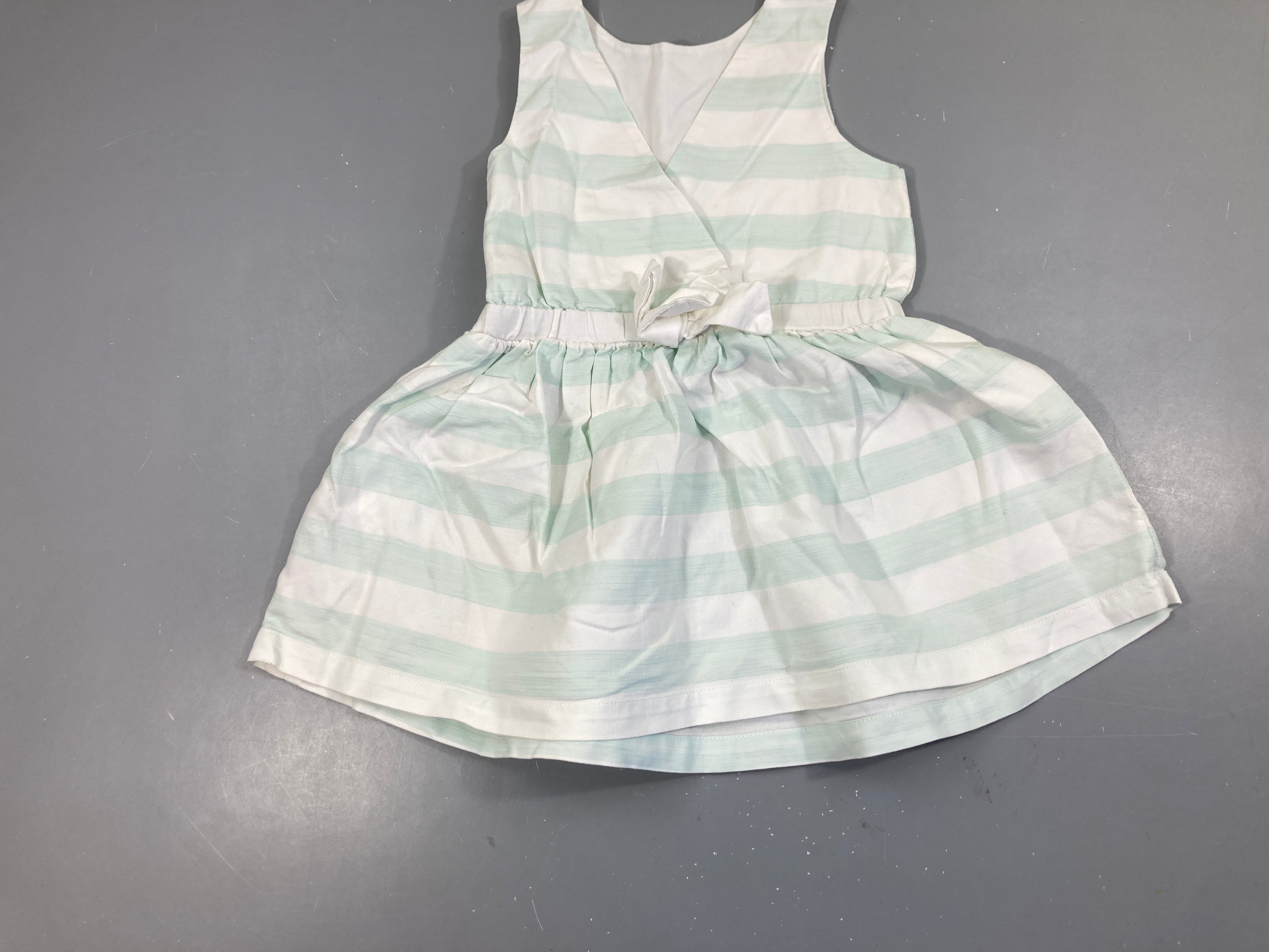 Robe s.m blanc rayé vert glaces