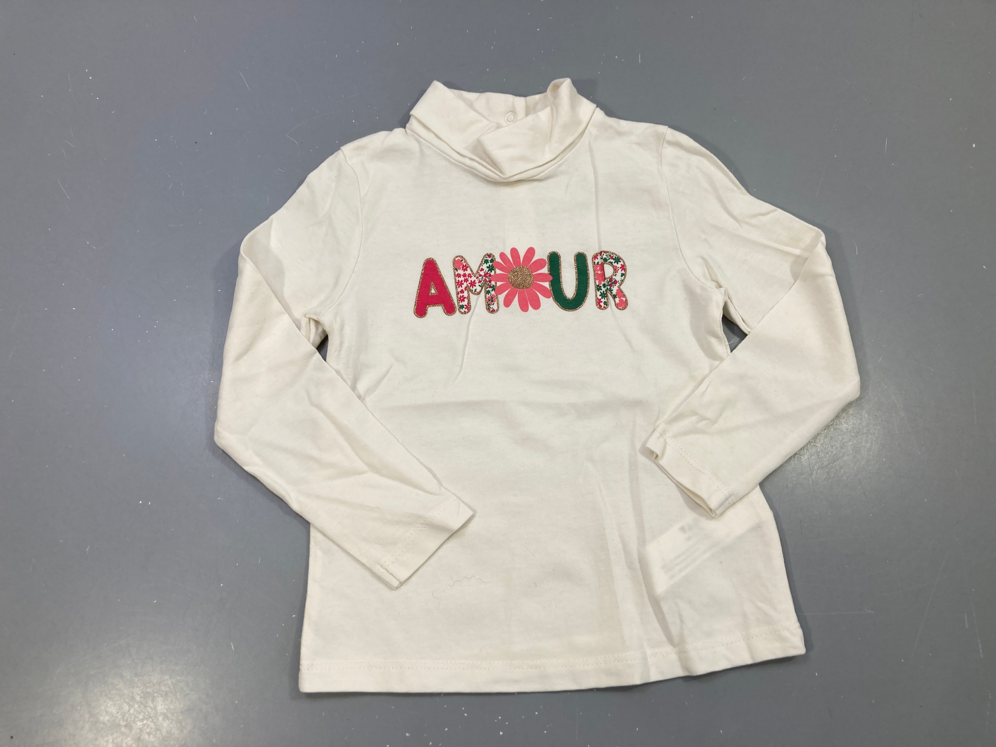 T-shirt m.l col roulé écru Amour fleuri, sequins