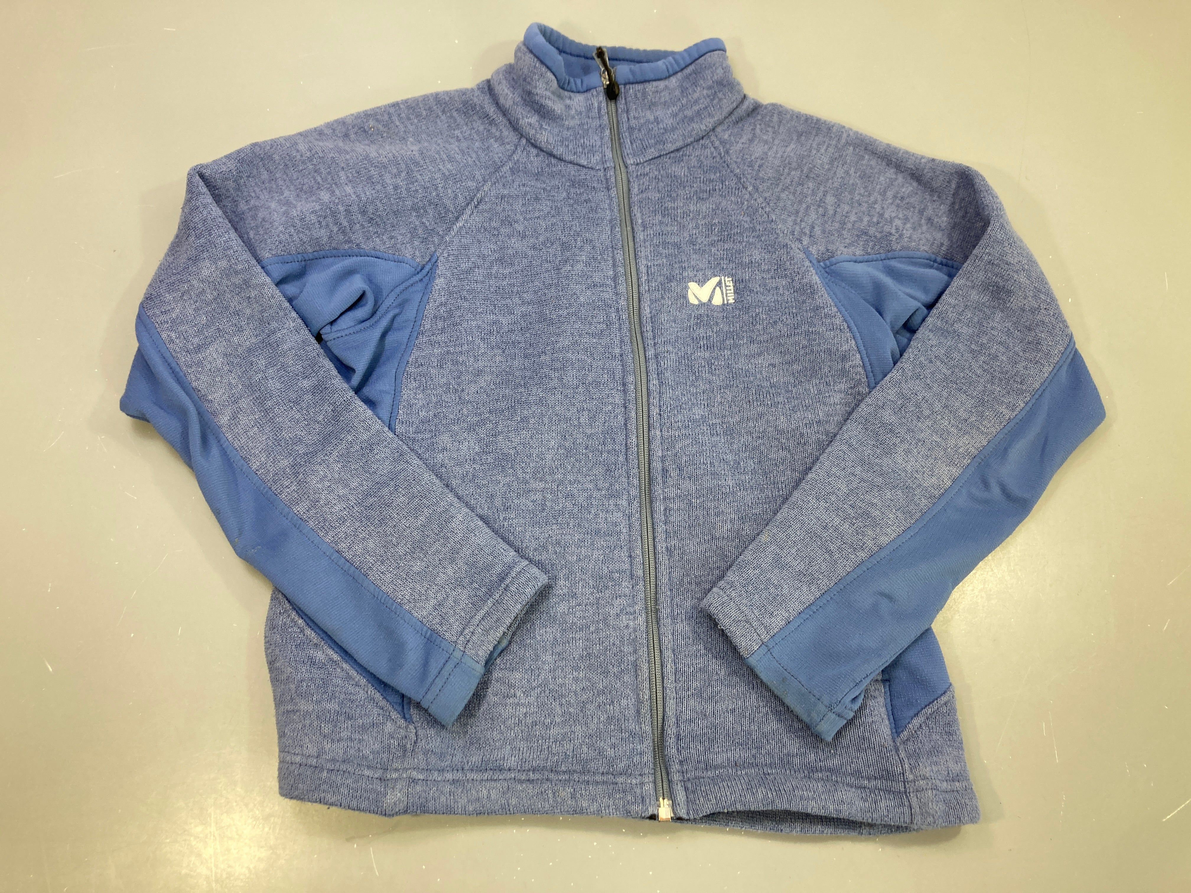 Sweat zippée bleu chiné, polaire, Millet, petite tache arrière manche, bouloché