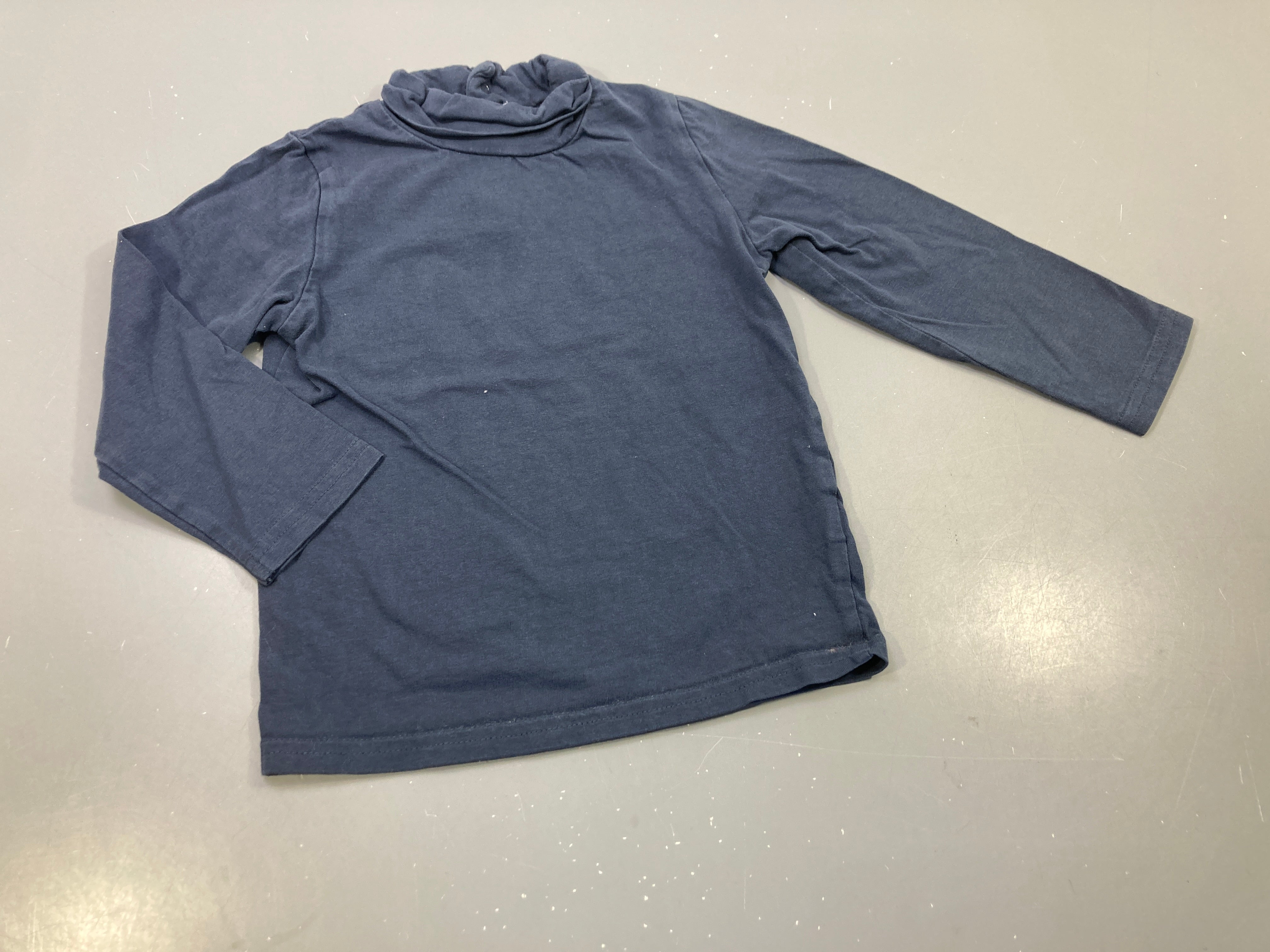 T-shirt m.l a col roulé bleu marine