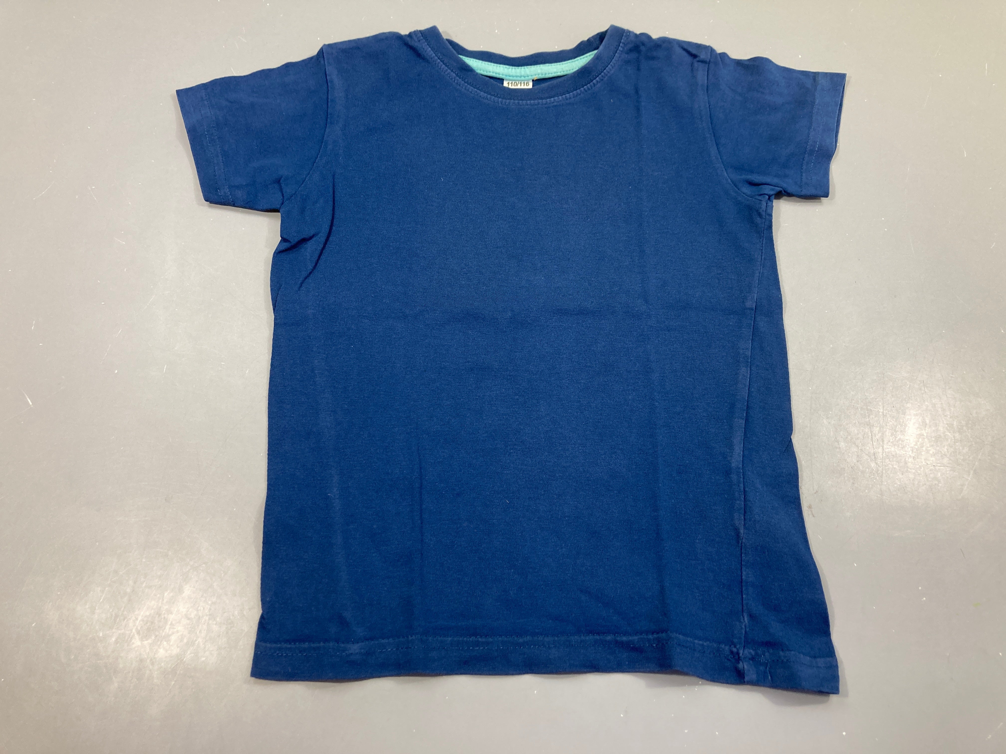 T-shirt m.c bleu foncé