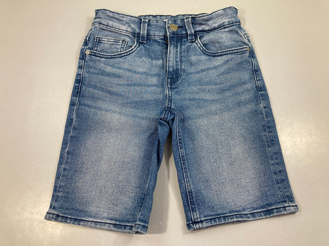 Bermuda en jean straight, moins cher chez Petit Kiwi