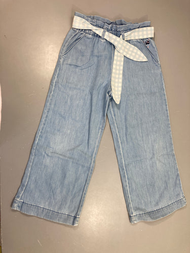 Pantalon denim large + ceinture, moins cher chez Petit Kiwi