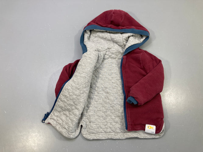 Gilet réversible zippé capuche bordeaux côtelée, bords bleus, doublure grise matelassée, moins cher chez Petit Kiwi