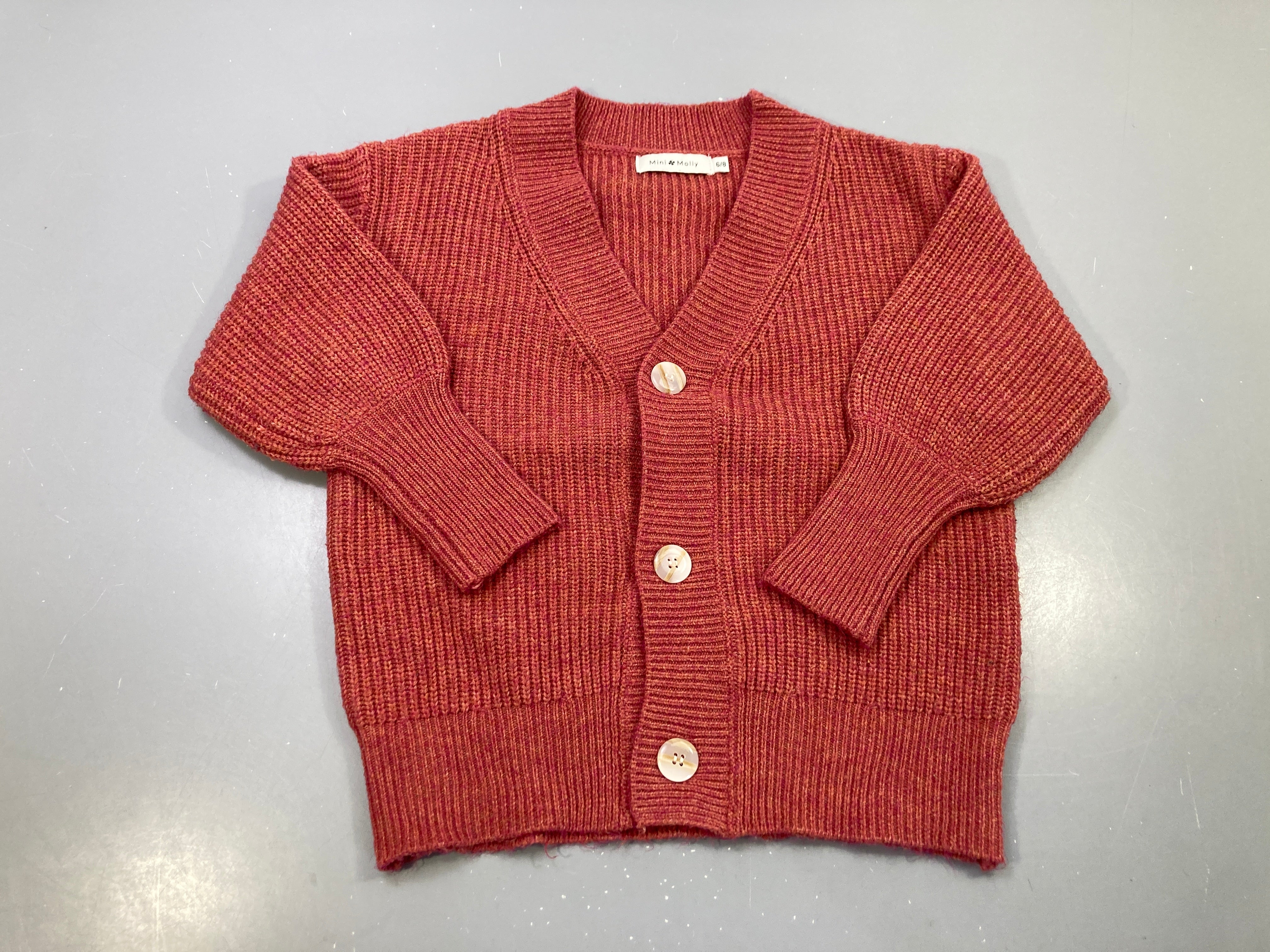Gilet maille côtelée terracotta col V boutonné, Mini Molly