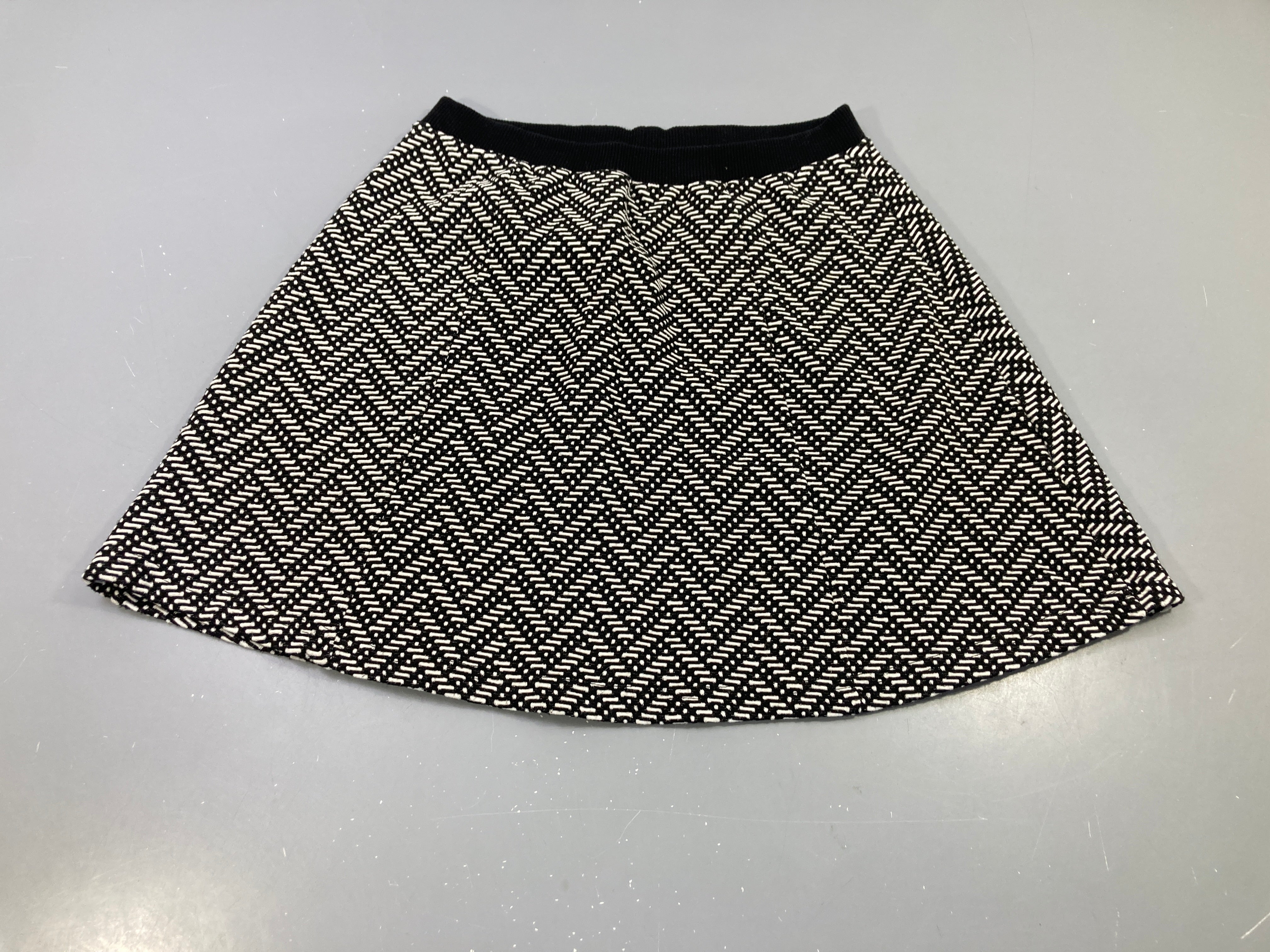 Jupe noir écru jacquard, taille élastique