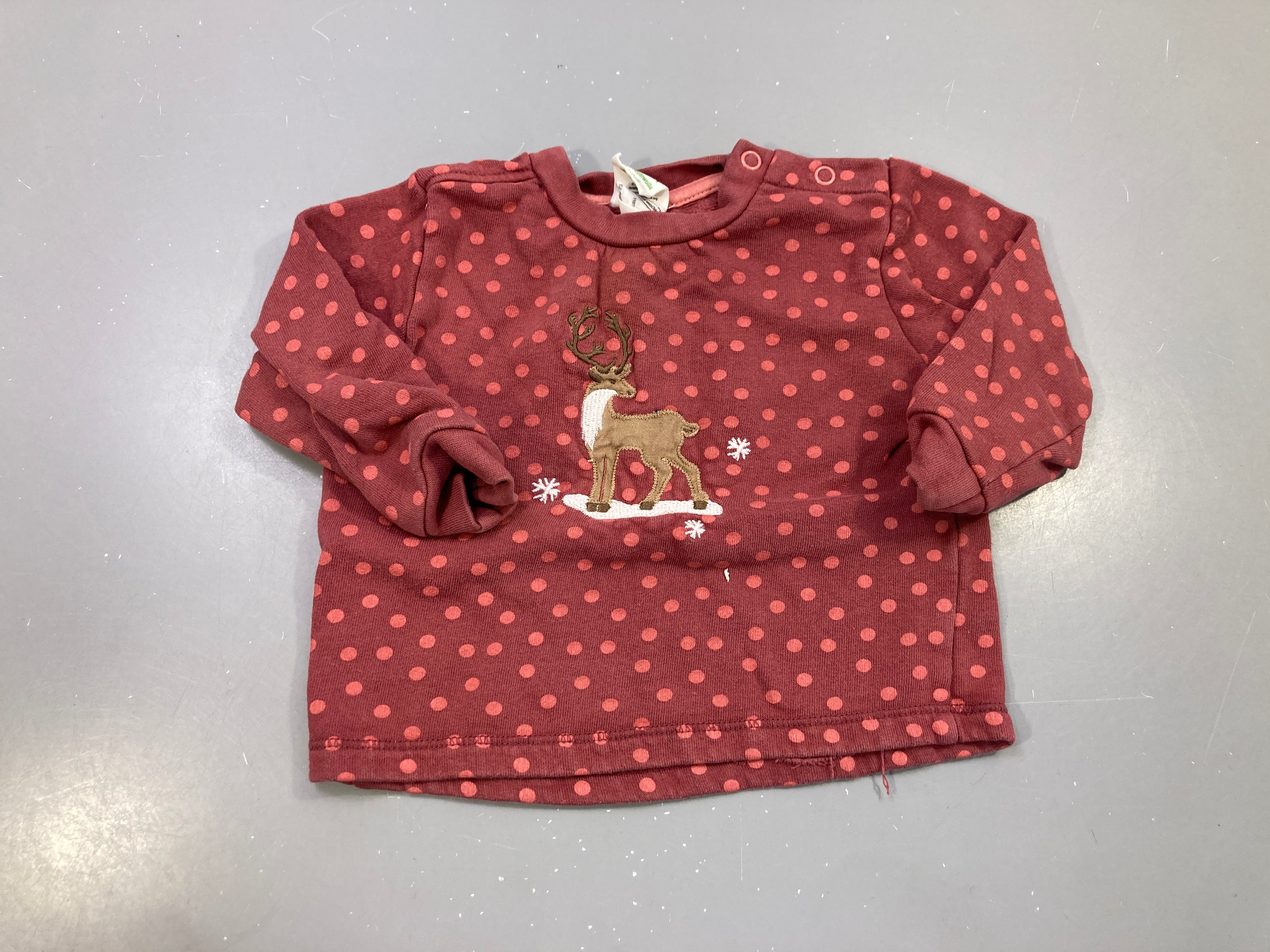 Sweat bordeaux pois roses, renne brodé