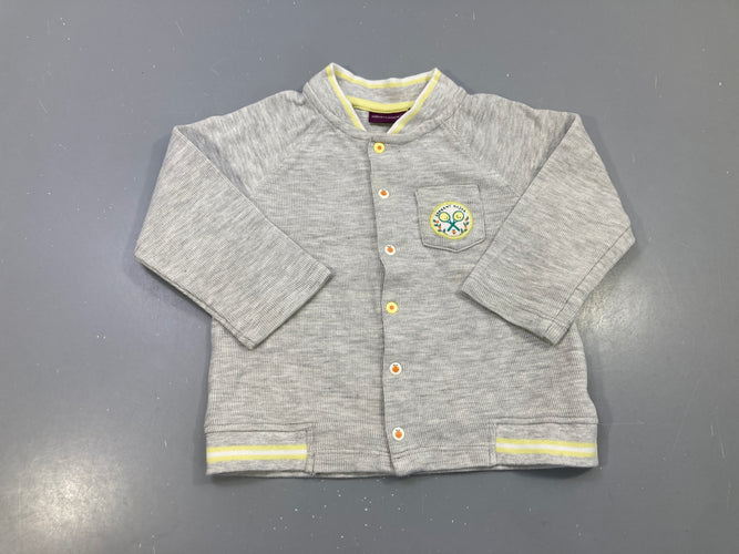 Gilet gris chiné côtelé à pressions, liserés jaunes, écusson raquettes, moins cher chez Petit Kiwi