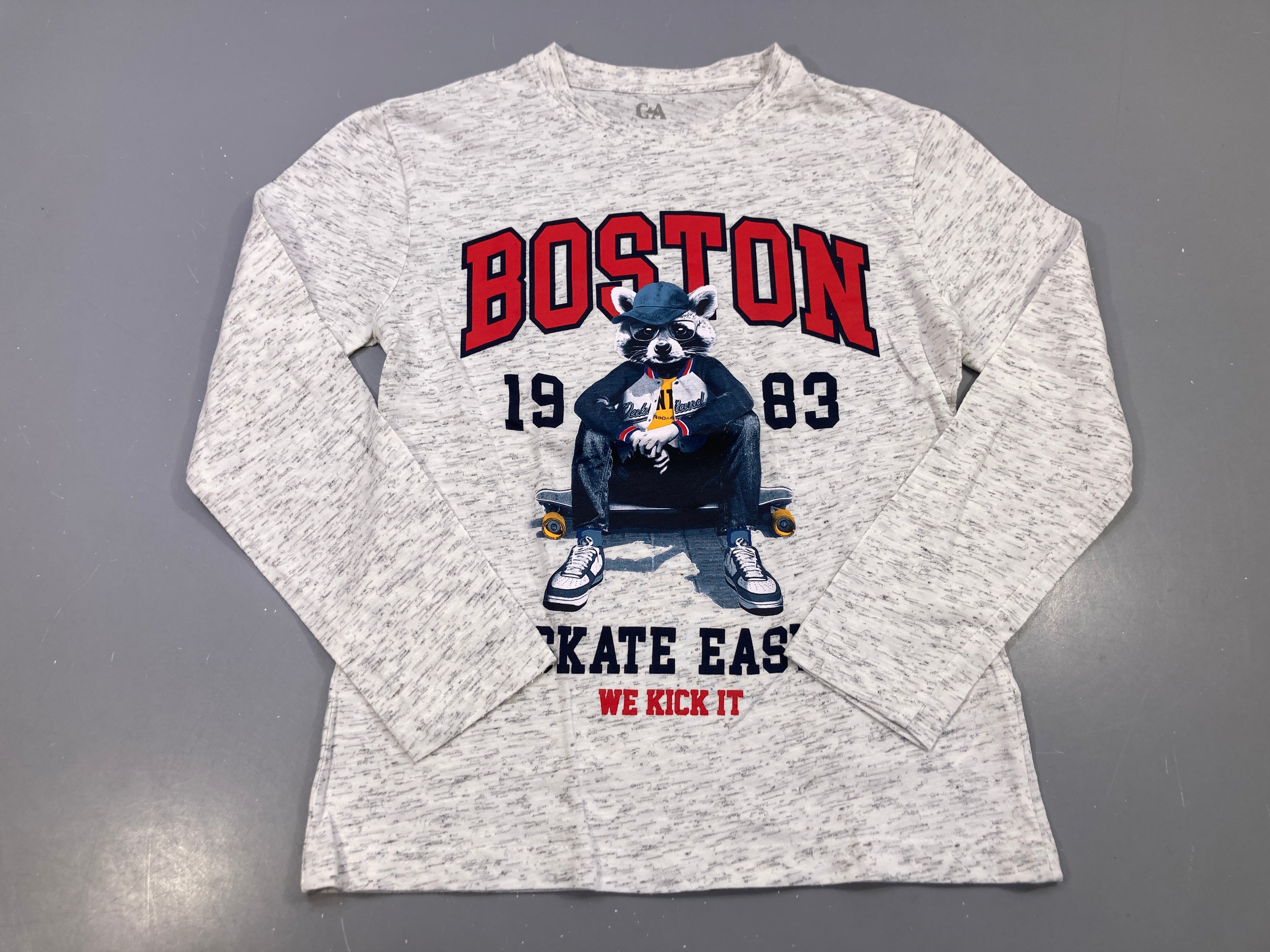 T-shirt m.l gris chiné Boston, raton laveur skateur