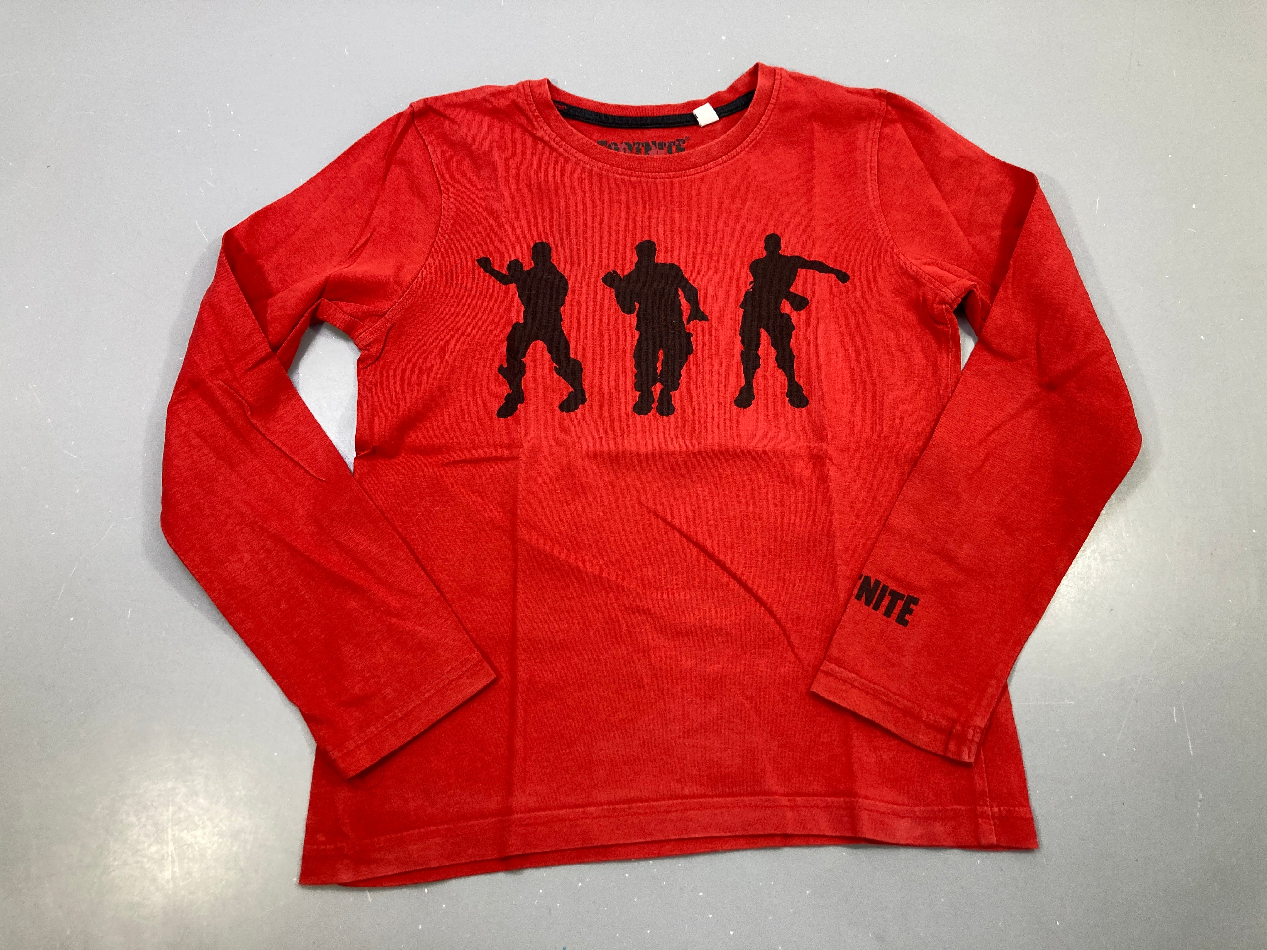 T-shirt m.l rouge silhouettes danseurs, Fortnite