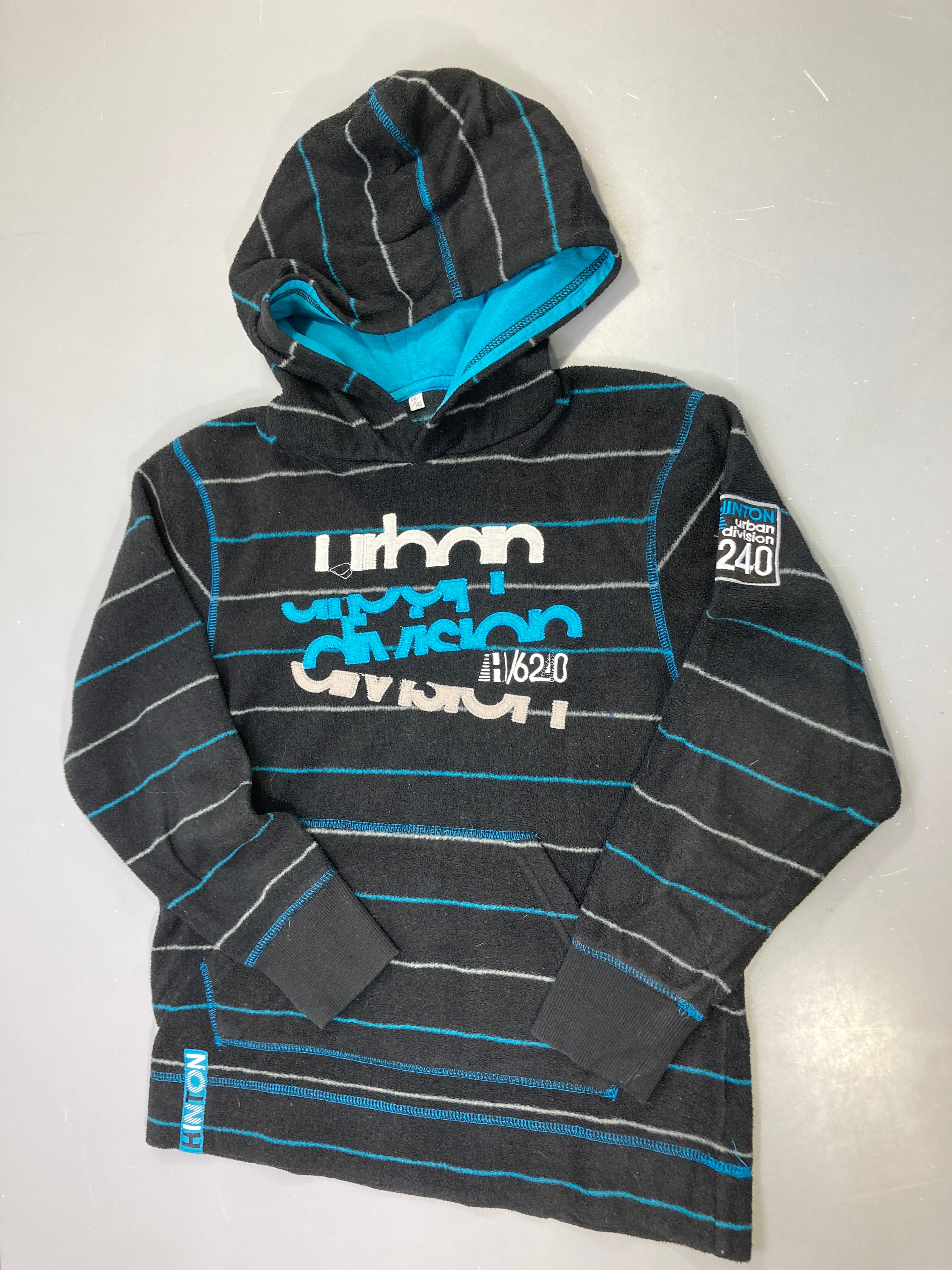 Sweat capuche polaire noir rayé bleu et gris, intérieur capuche turquoise, poche kangourou, Hinton