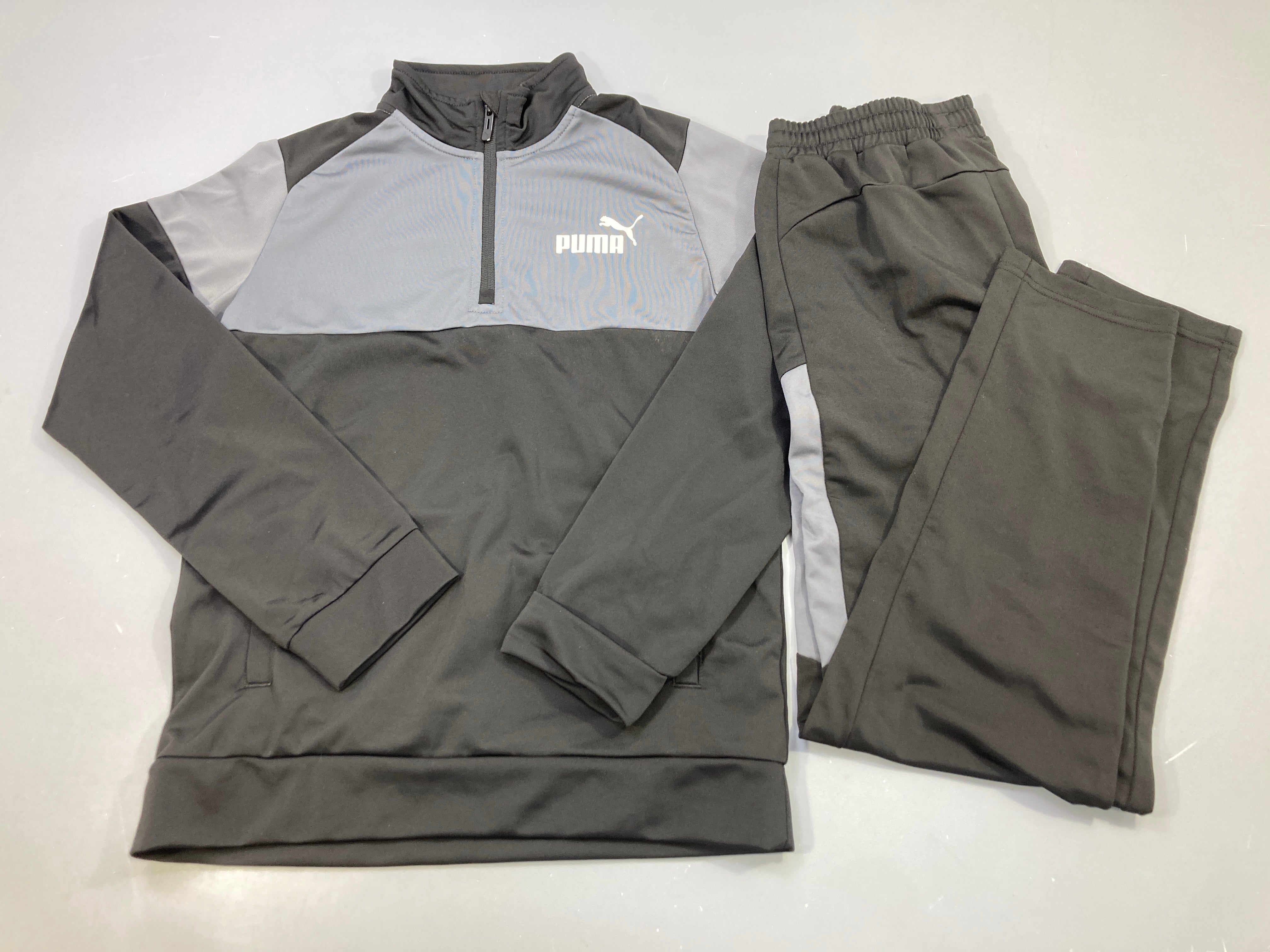 Ensemble 2pcs survêtement noir et gris, haut col montant demi-zippé + pantalon