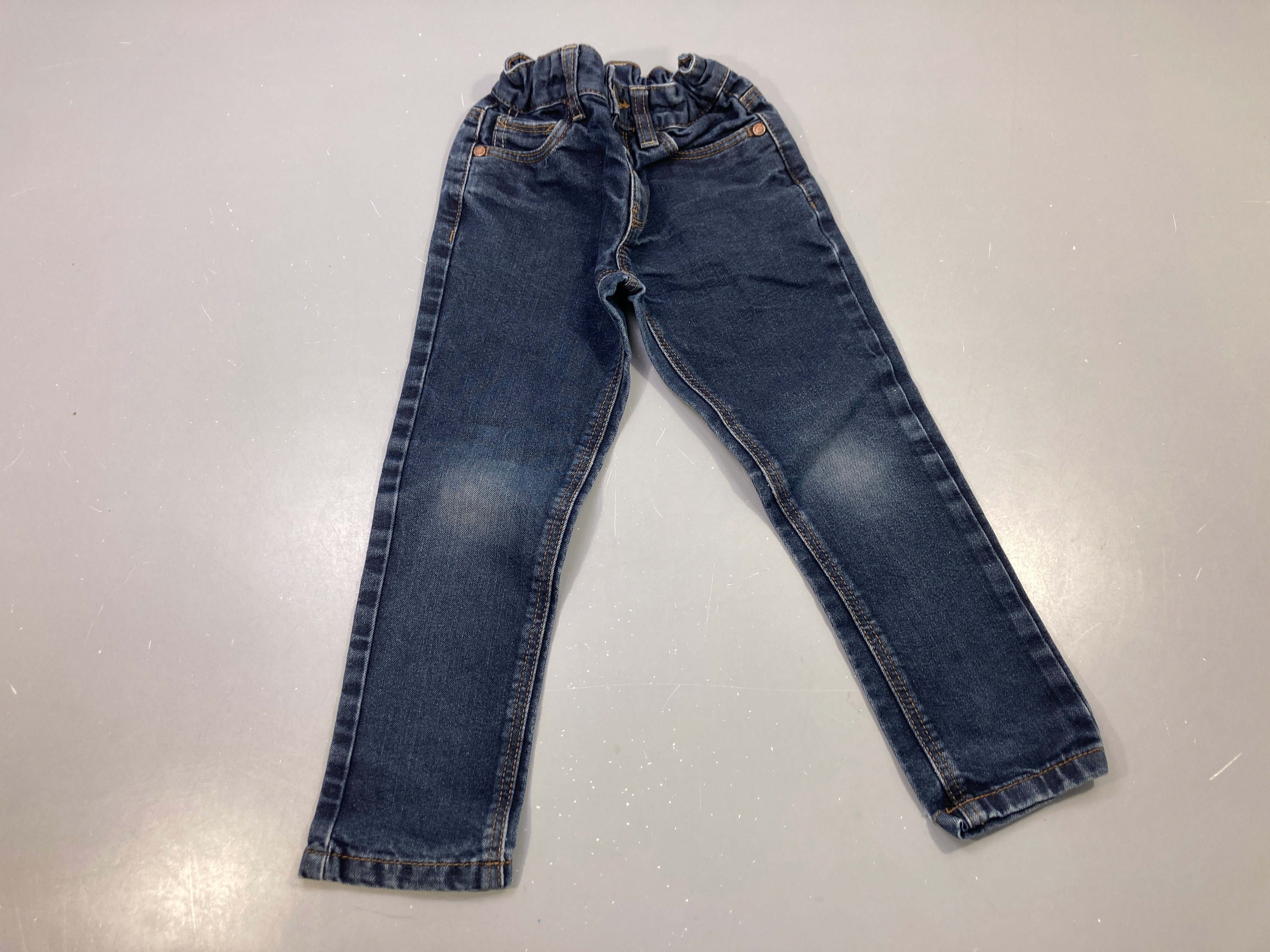 Pantalon jean bleu foncé, taille réglable