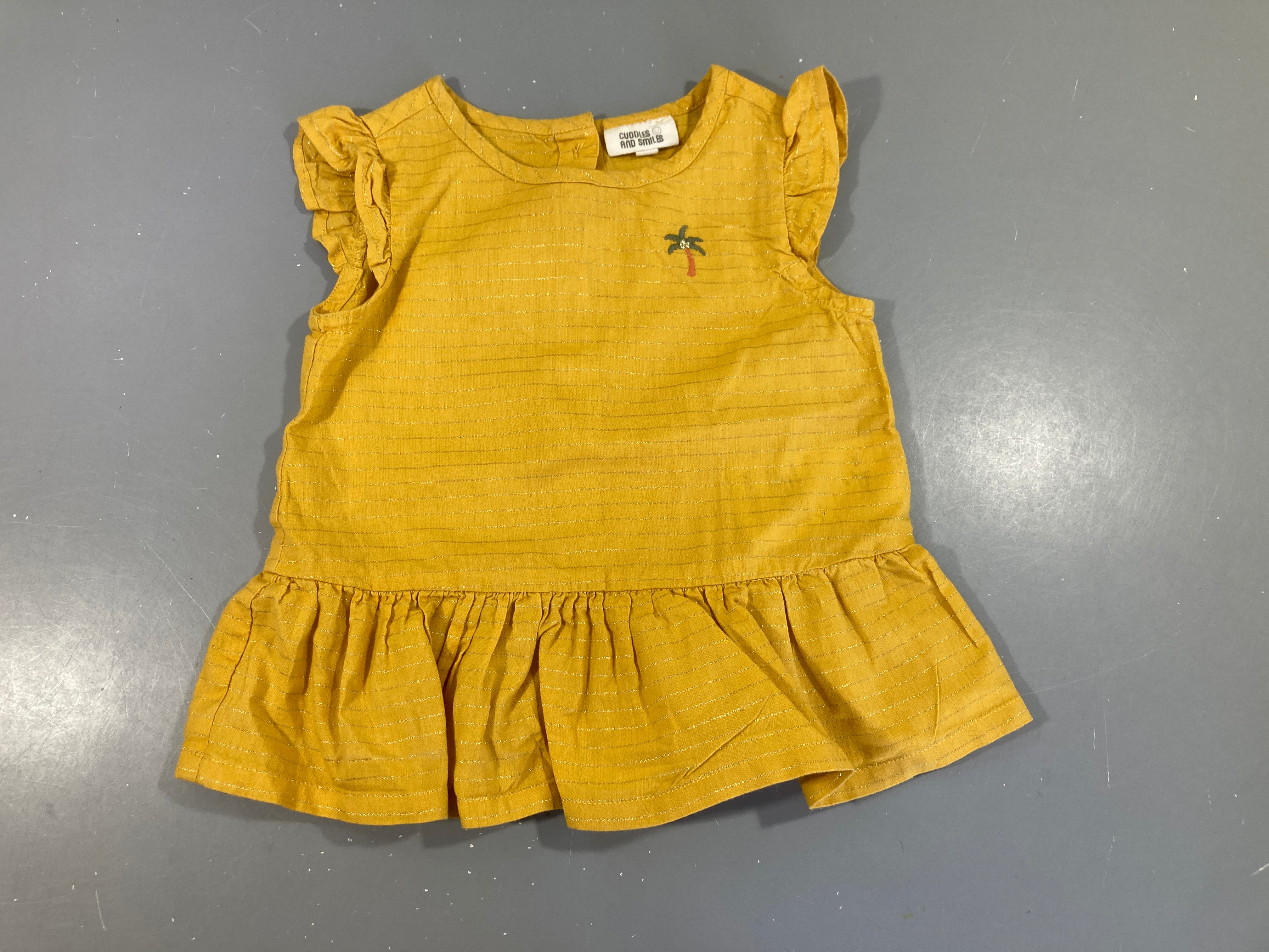 T-shirt m.c jaune rayé doré froufrou épaules