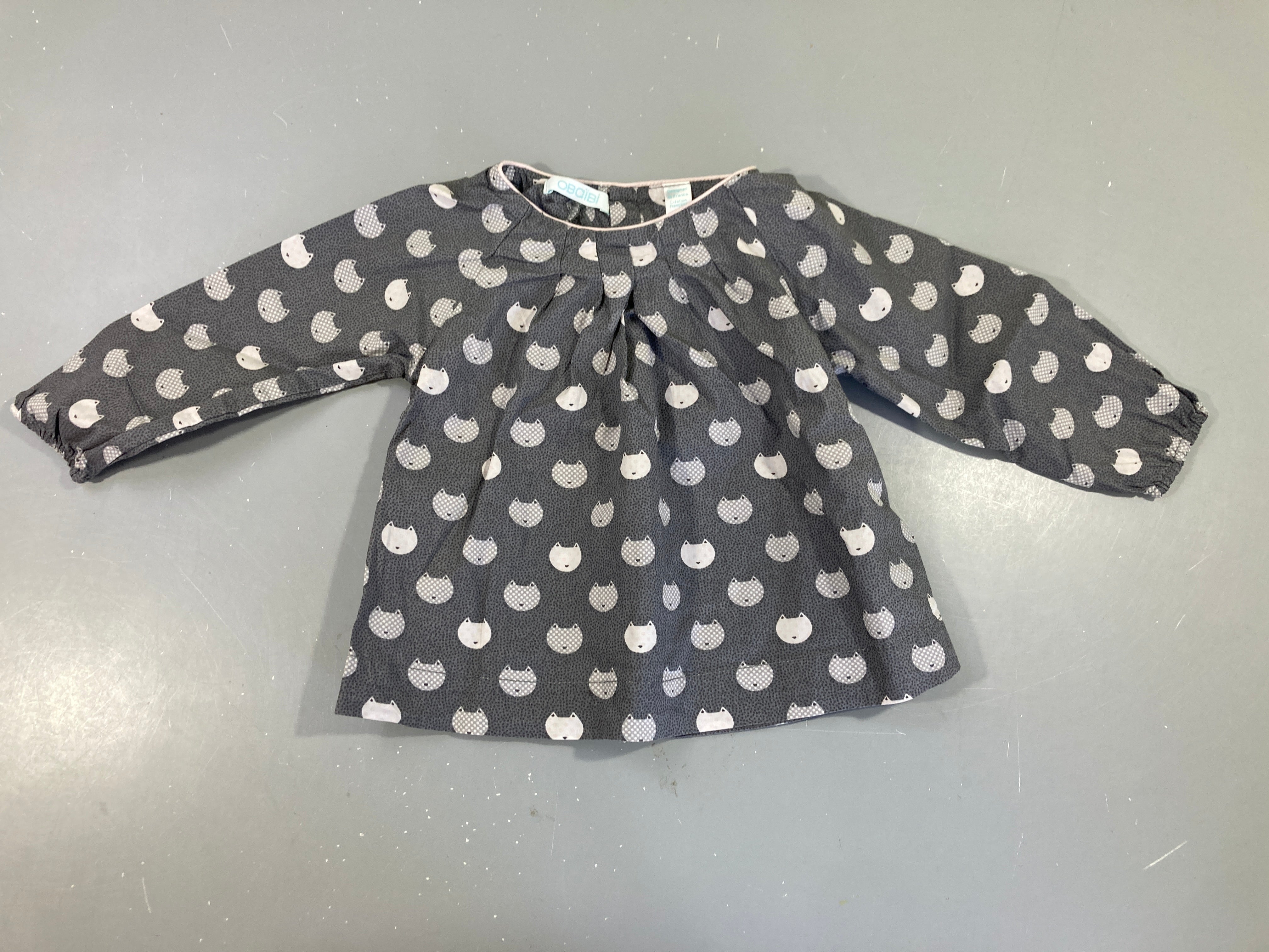 Chemisier gris chat boutons au dos