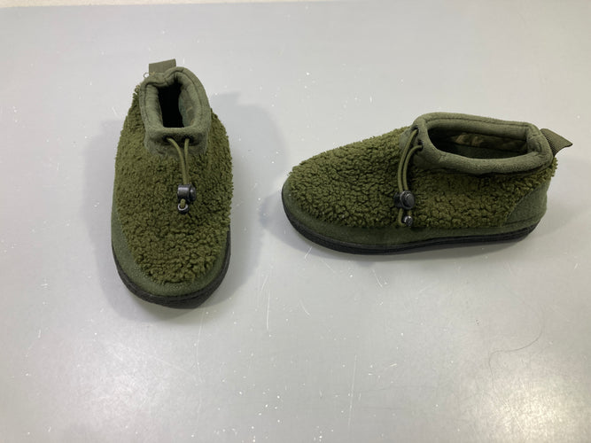 Pantoufles vert kaki sherpa, cordon élastique Ayacucho, 31-32, moins cher chez Petit Kiwi