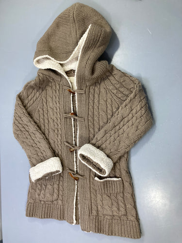 Gilet long capuche taupe torsadé, boutons duffle-coat, moins cher chez Petit Kiwi