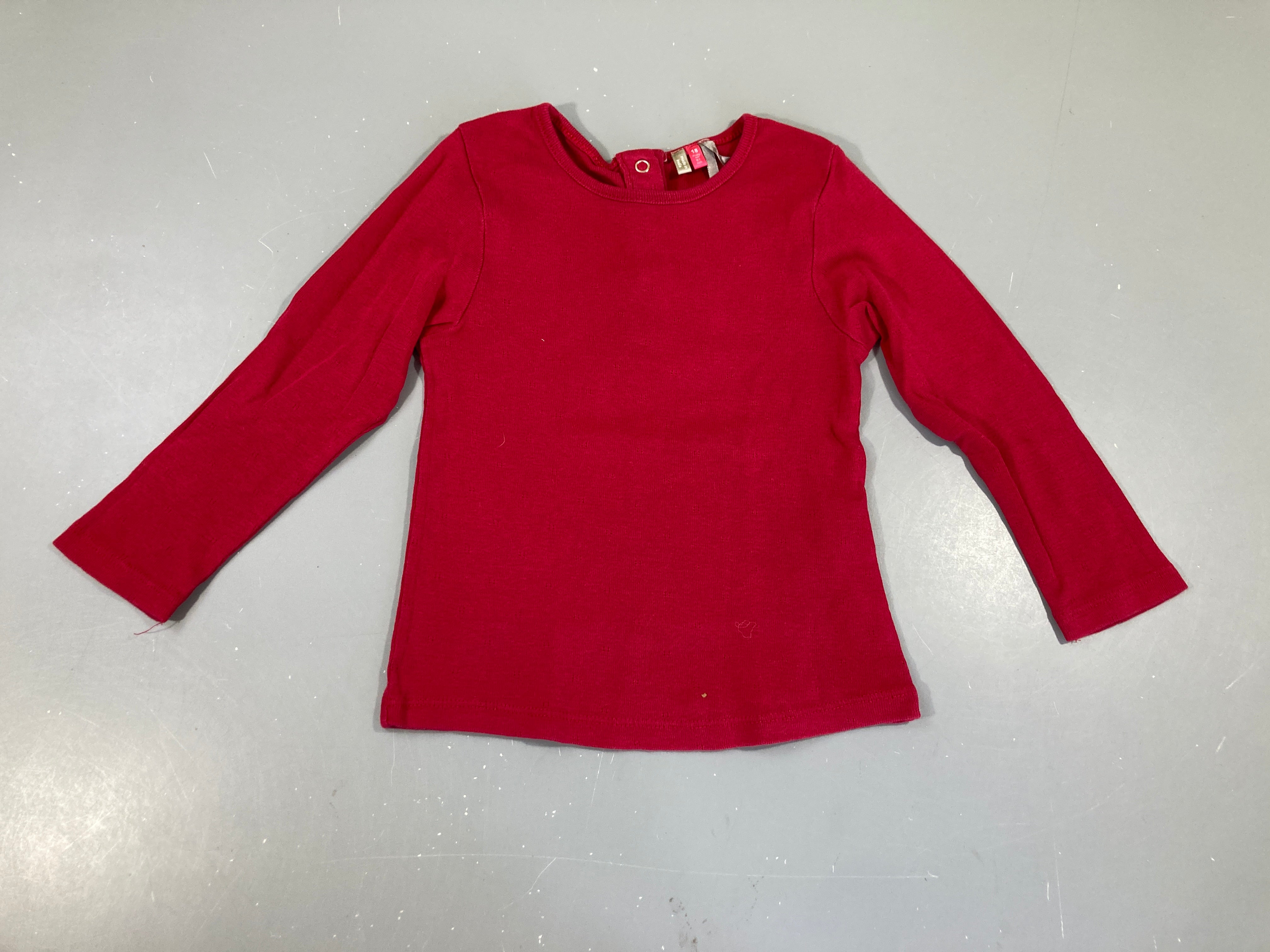 T-shirt m.l rouge minis motifs ajourés