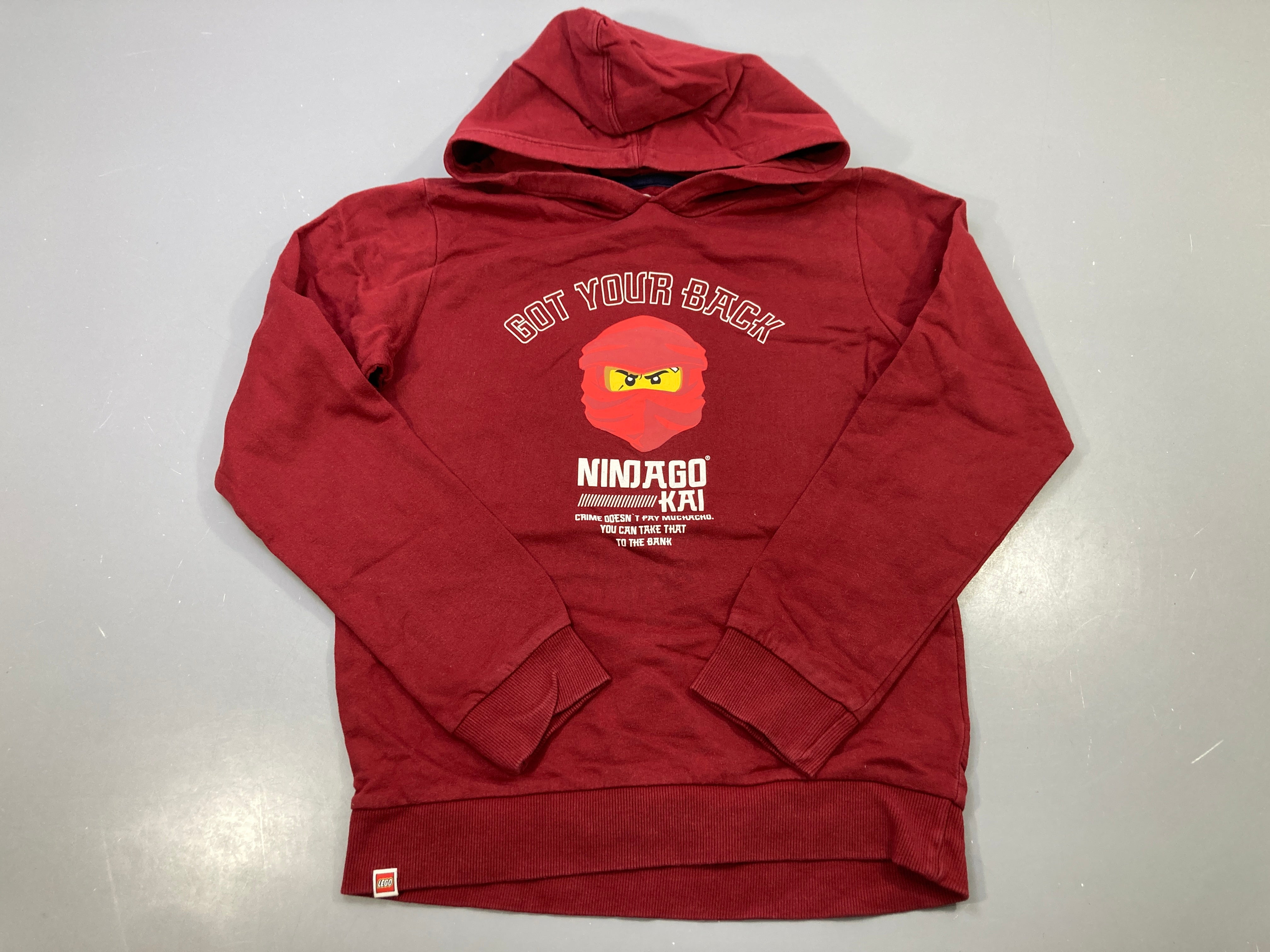 Sweat capuche bordeaux imprimé Ninjago Kai