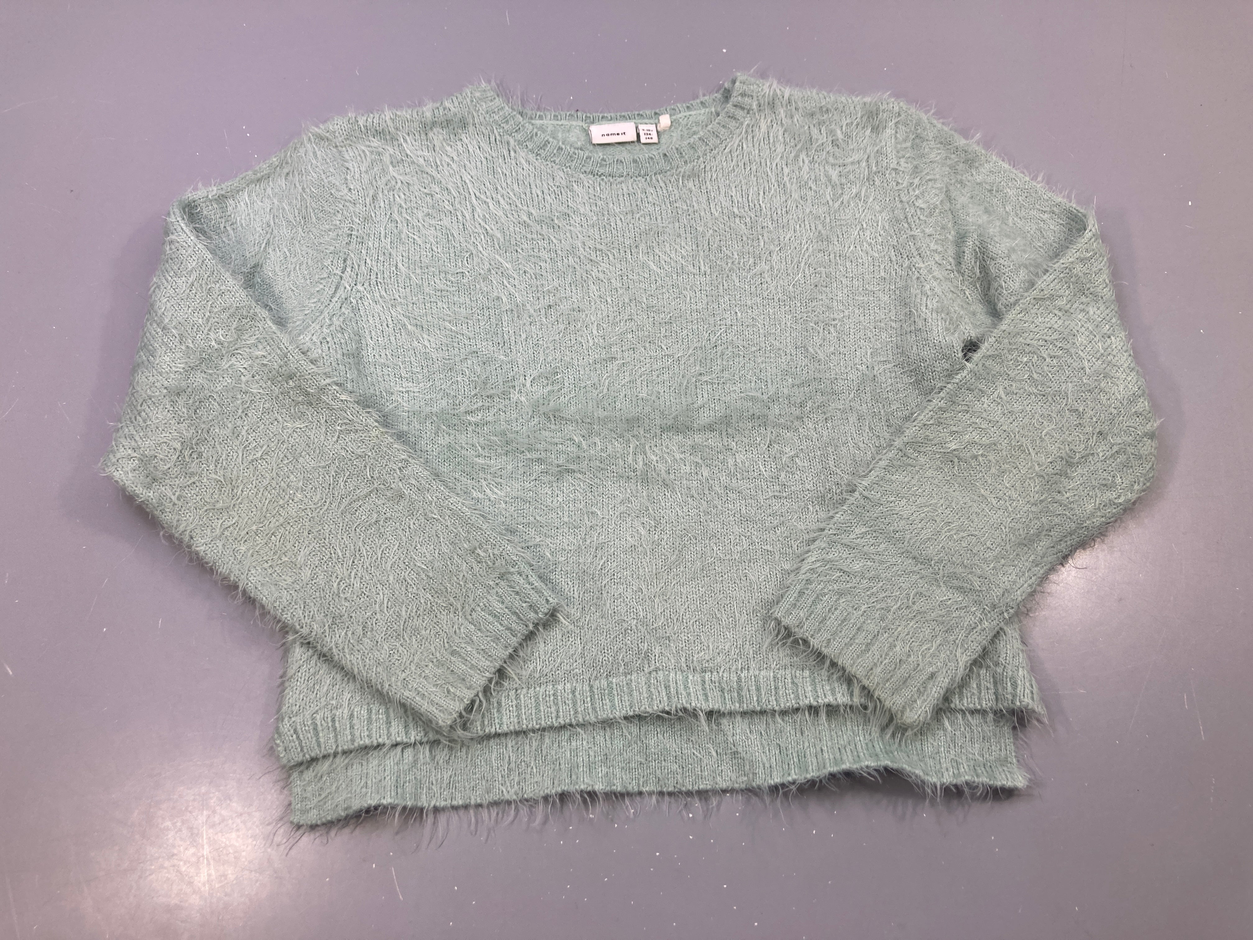 Pull duveteux vert d'eau