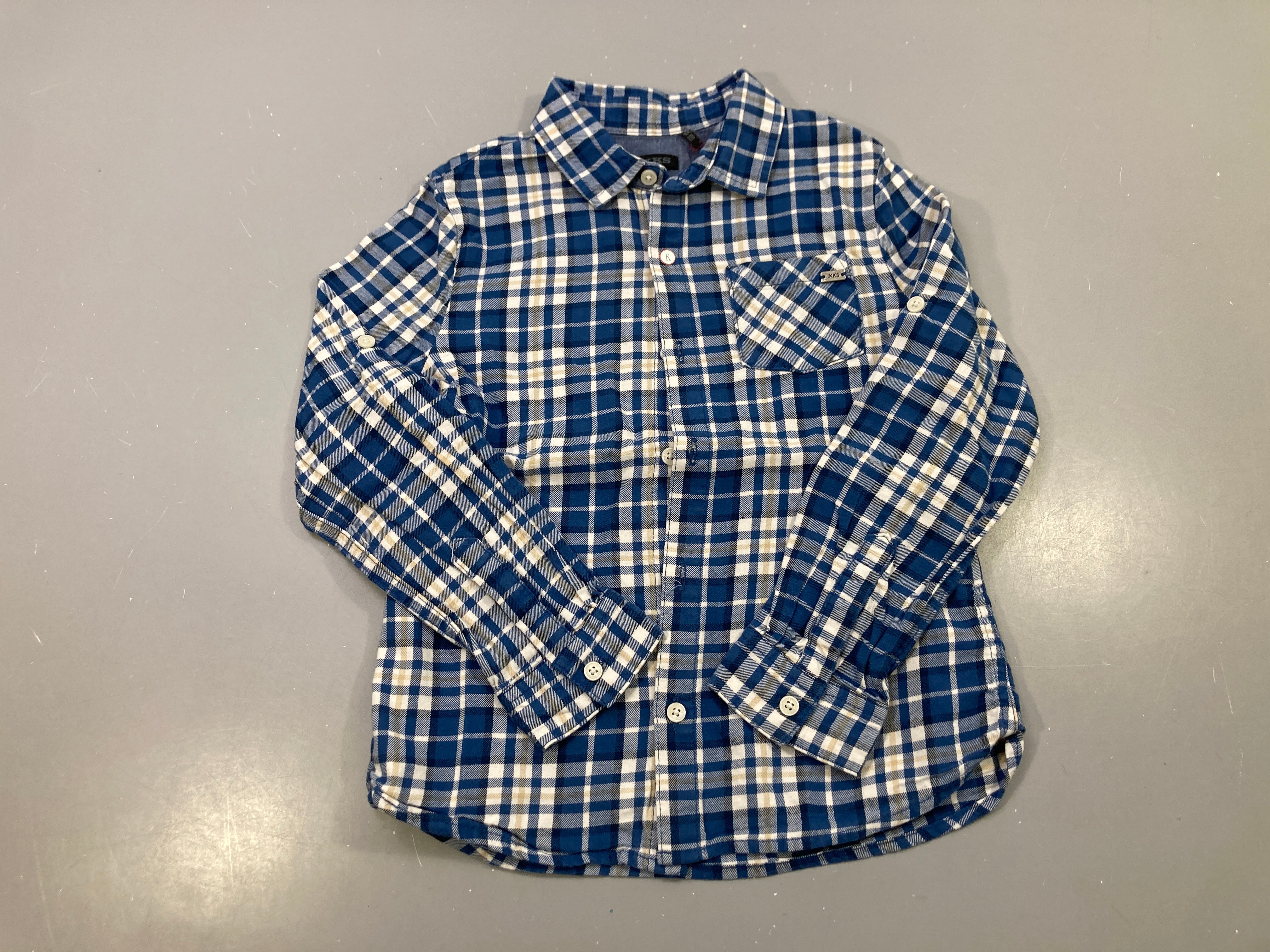 Chemise m.l carreaux bleu, écru et beige, poche poitrine