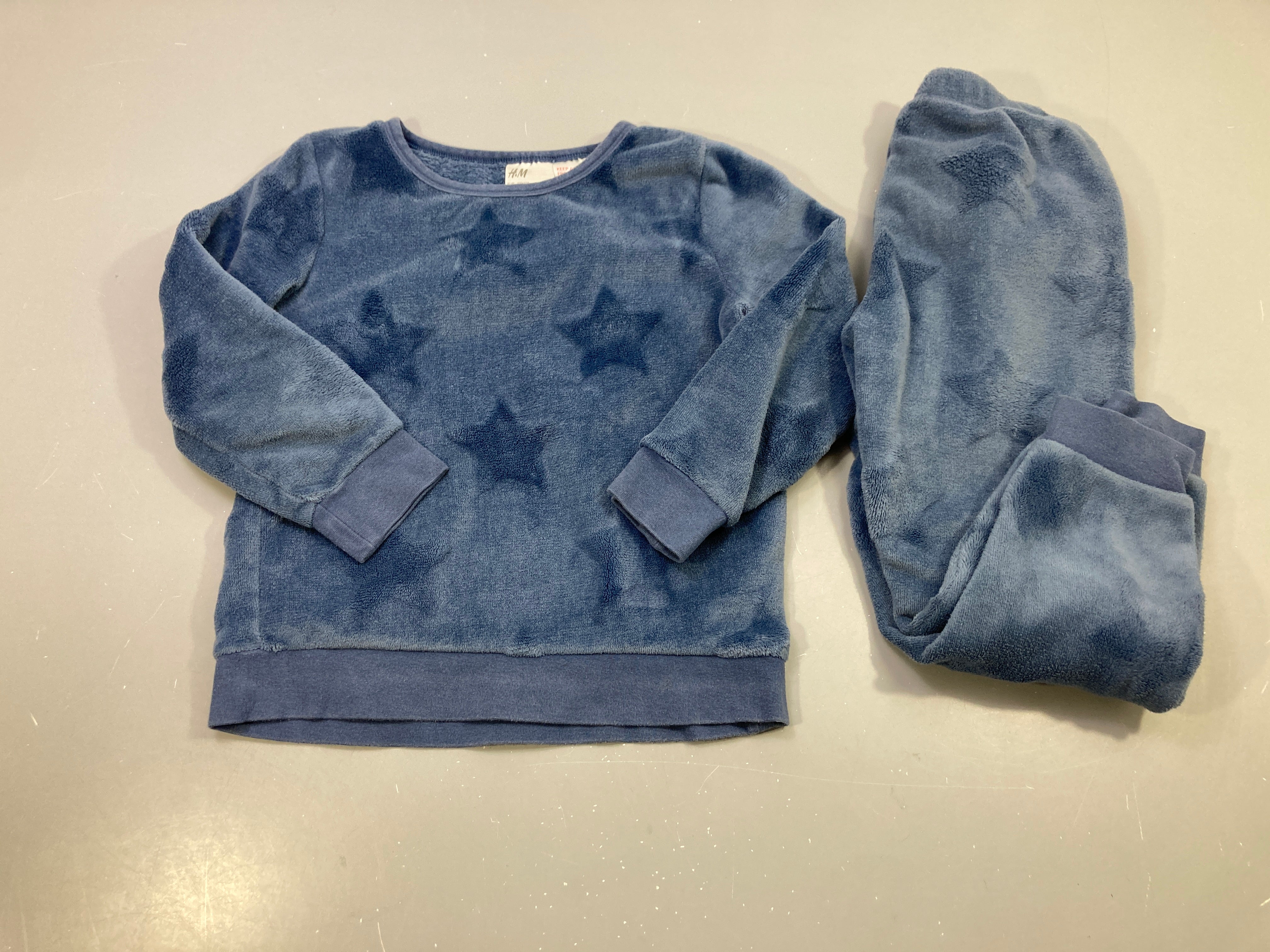 Pyjama 2pcs velours bleu étoiles ton sur ton