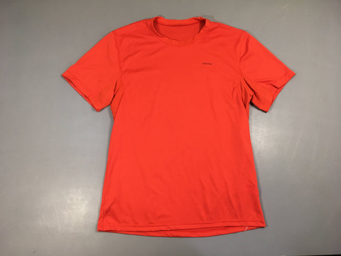 T-shirt m.c rouge Quechua, moins cher chez Petit Kiwi