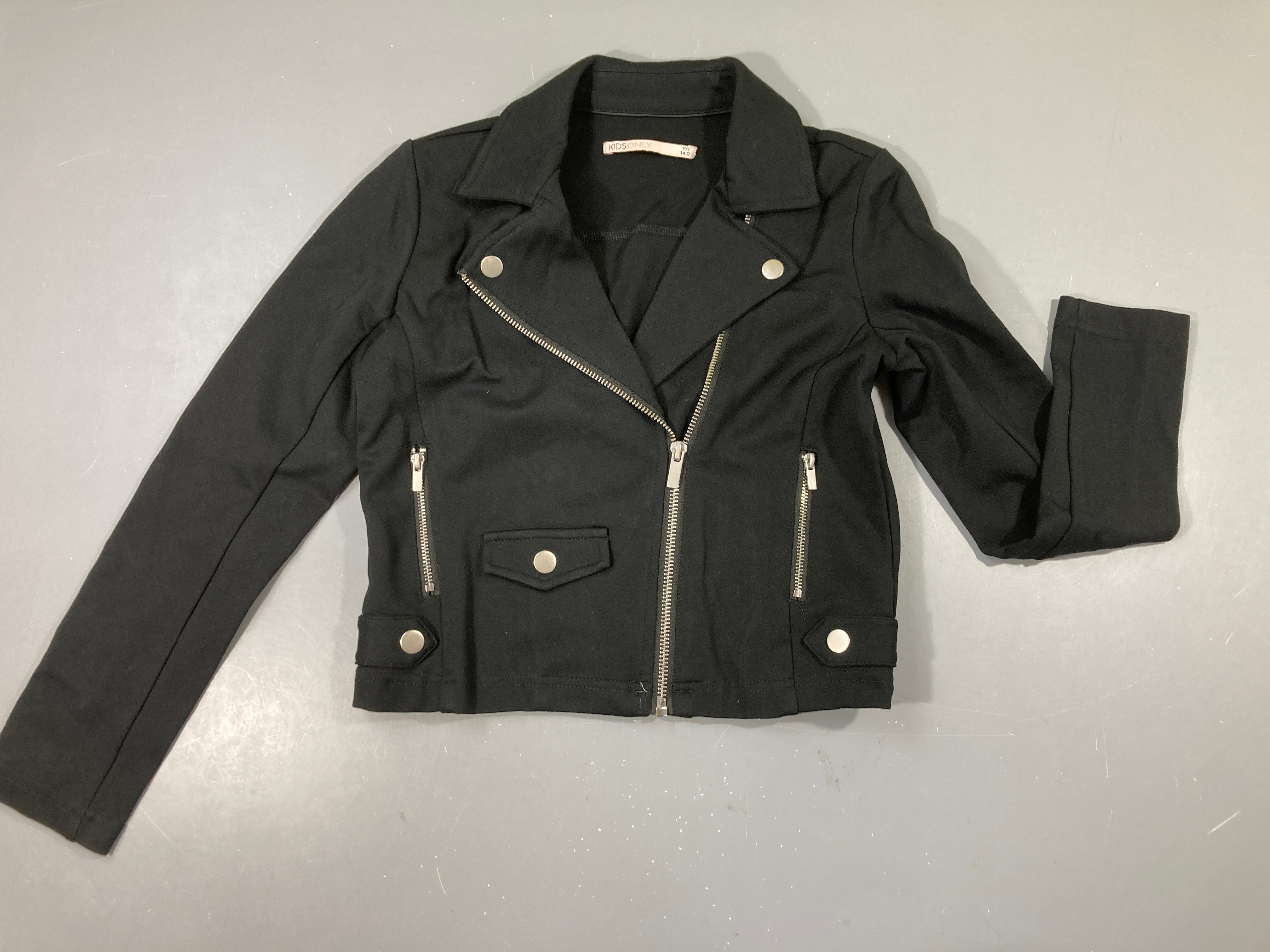 Veste noire style perfecto