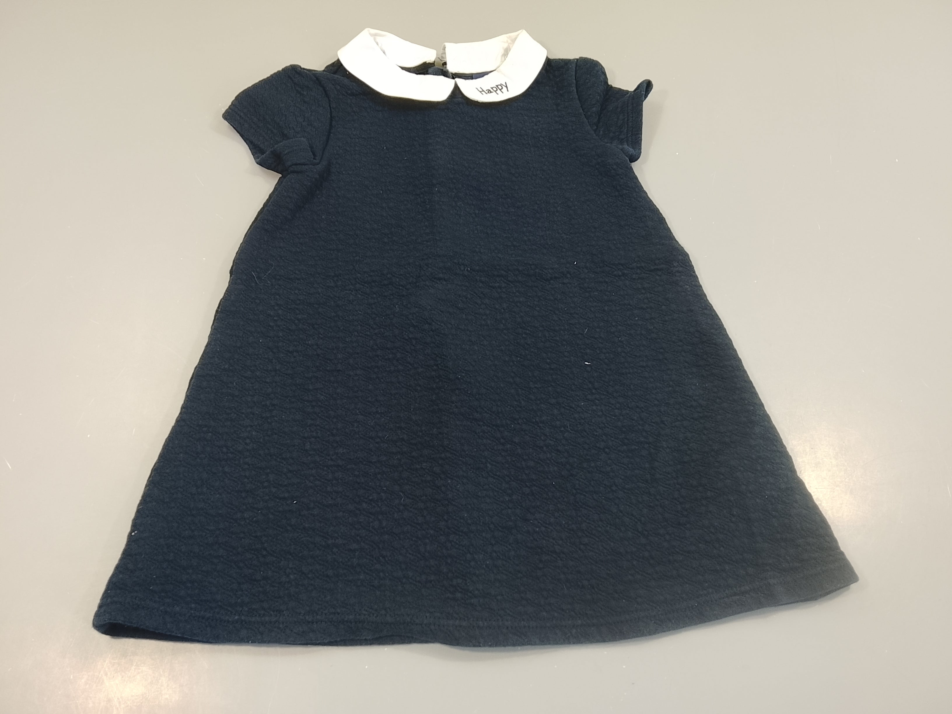 Robe m.c bleu marine texturé, col blanc 