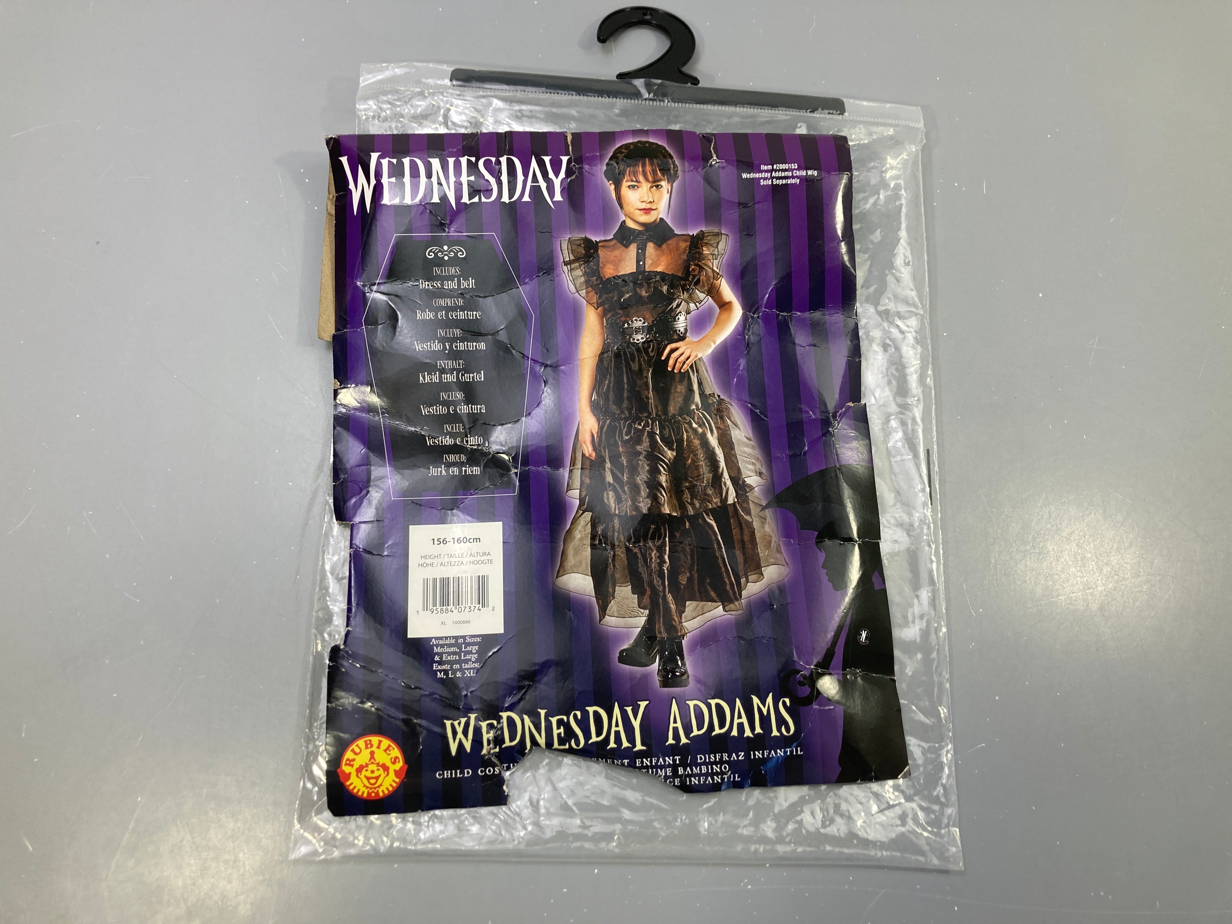 Déguisement Mercredi Adams/Wednesday avec ceinture