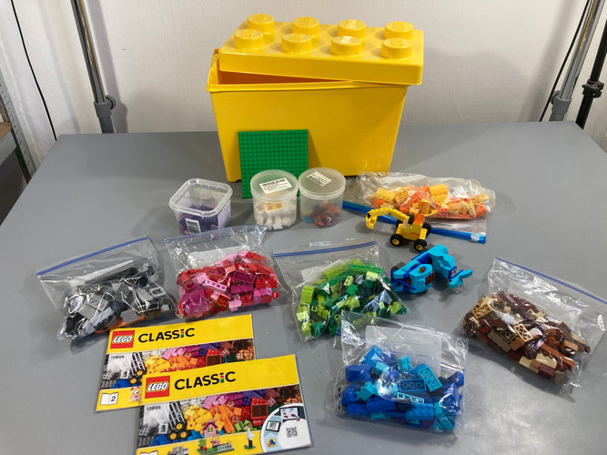 Boîte de briques créatives deluxe LEGO® + 4a, moins cher chez Petit Kiwi