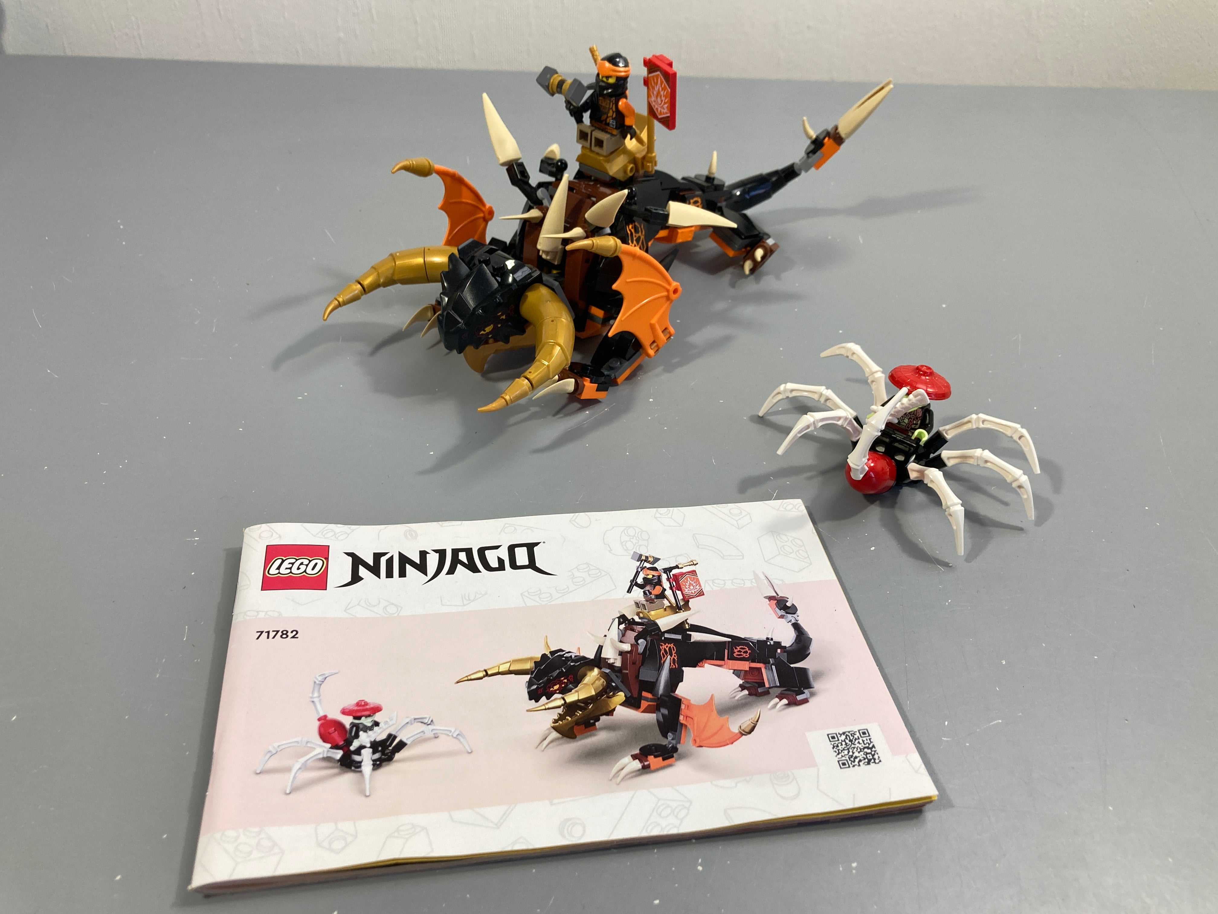 NINJAGO® 71782 Le dragon de terre de Cole