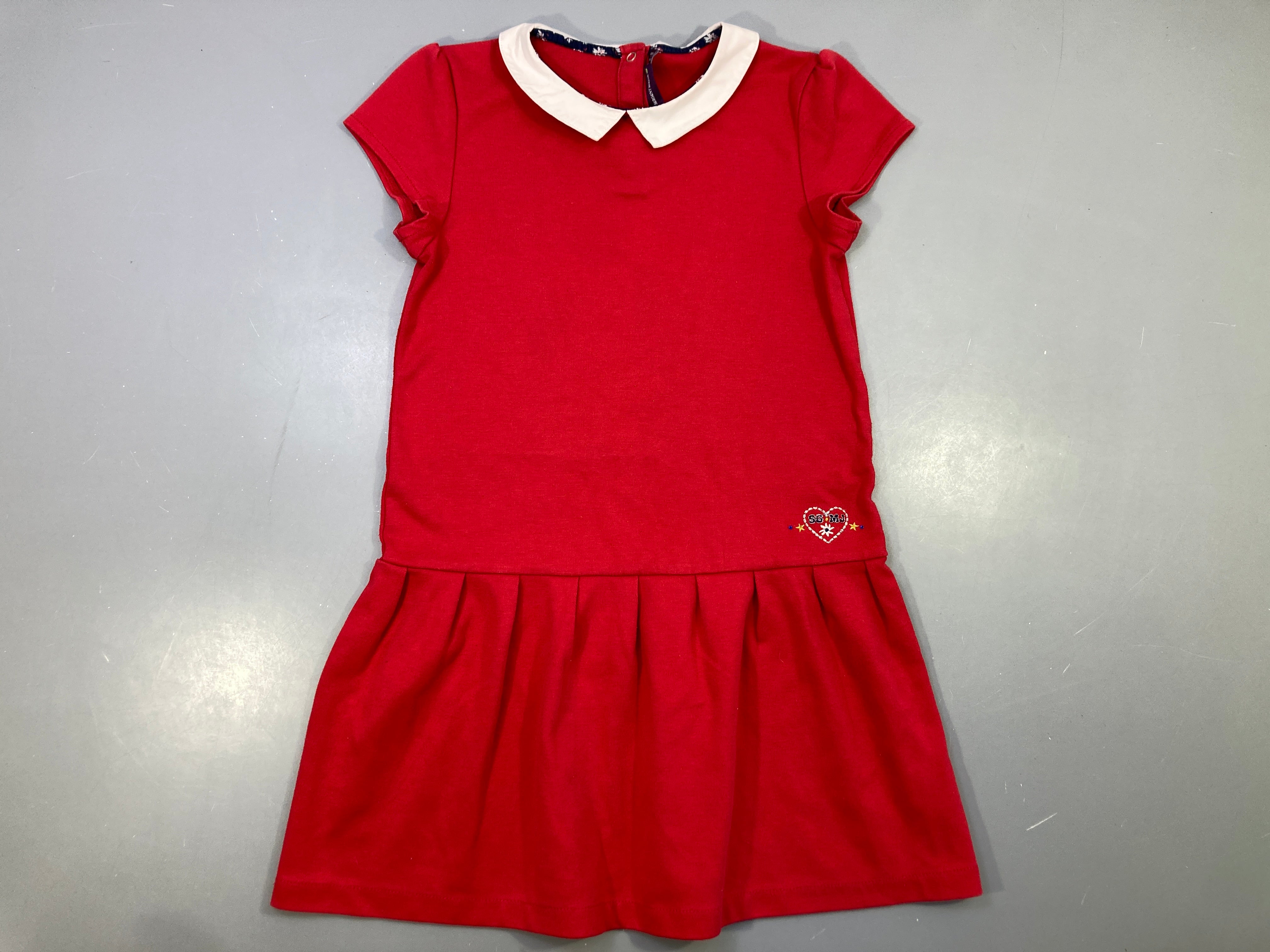 Robe m.c rouge molleton légèrement bouloché