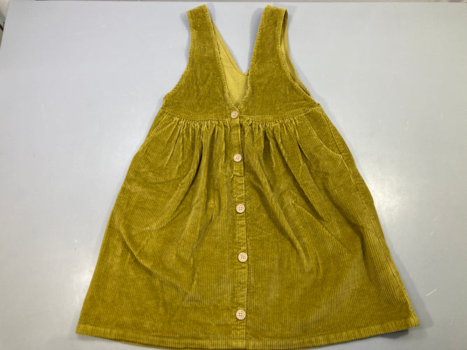 Robe olive s.m velours côtelé (! léger souci de couture au dessus des boutons), moins cher chez Petit Kiwi