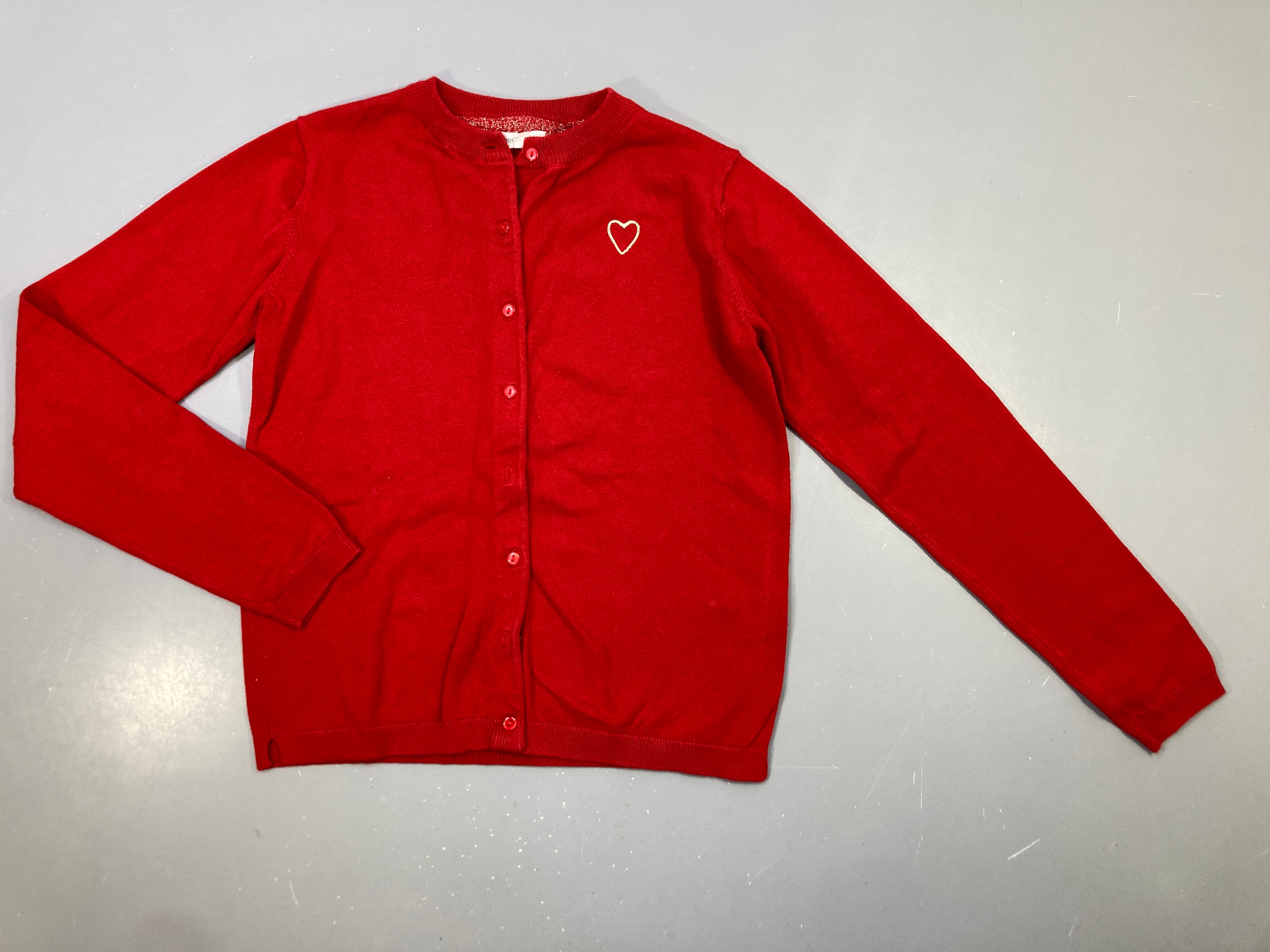 Gilet rouge coeur brodé