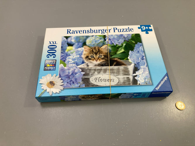 Puzzle XXL 300 pcs chaton et hortensias, dès 9 ans, moins cher chez Petit Kiwi
