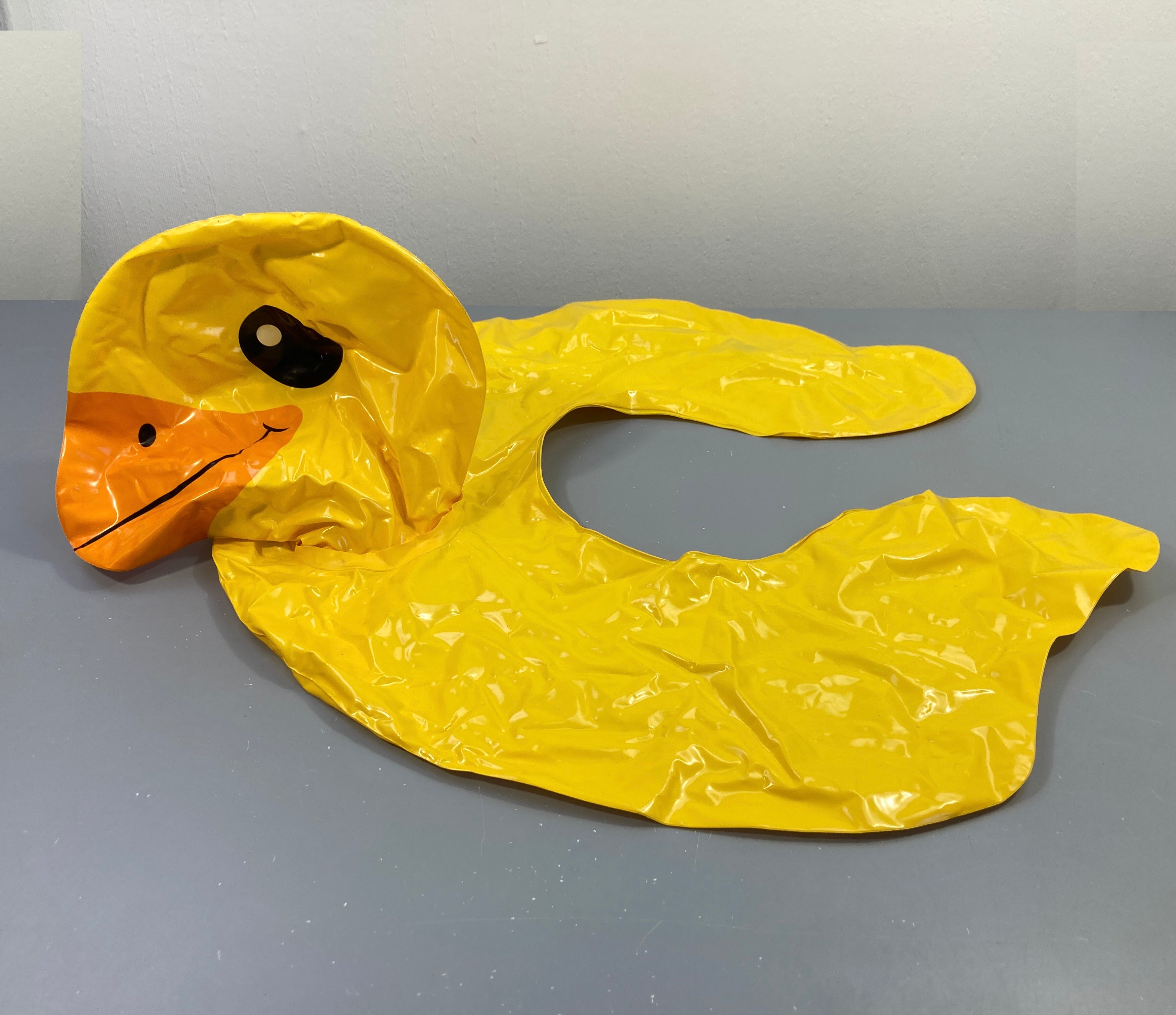 Bouée canard jaune