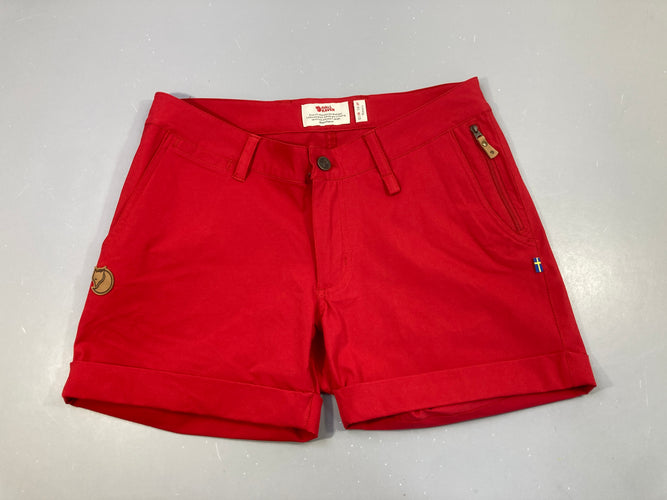 Etat neuf Short de randonnée rouge revers Fjall raven, moins cher chez Petit Kiwi