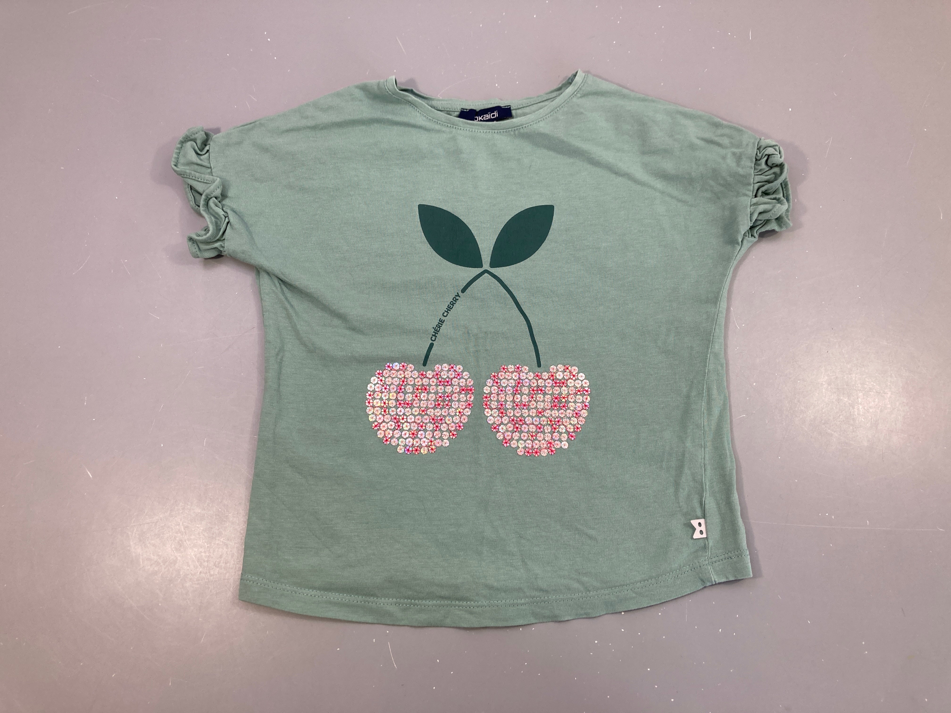 T-shirt m.c vert cerises sequins