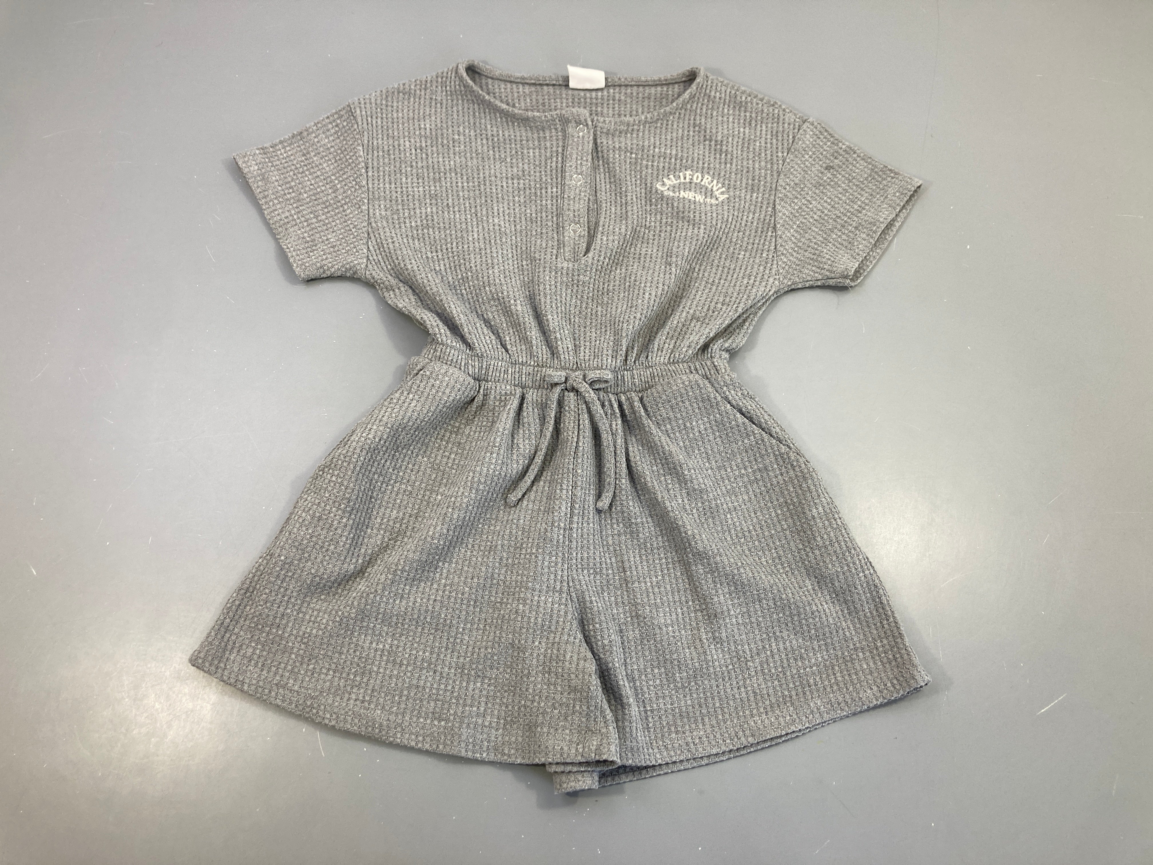 Combishort gris texturé