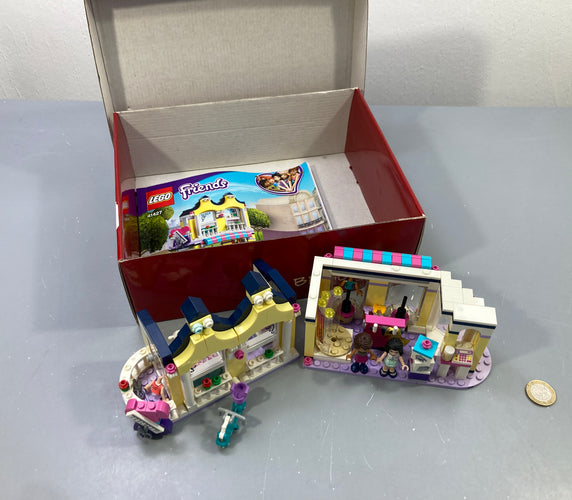 Lego Friends 41427 boutique de mode d'Emma, figurines, avec notice Vendu en l'état tel que sur la photo, moins cher chez Petit Kiwi