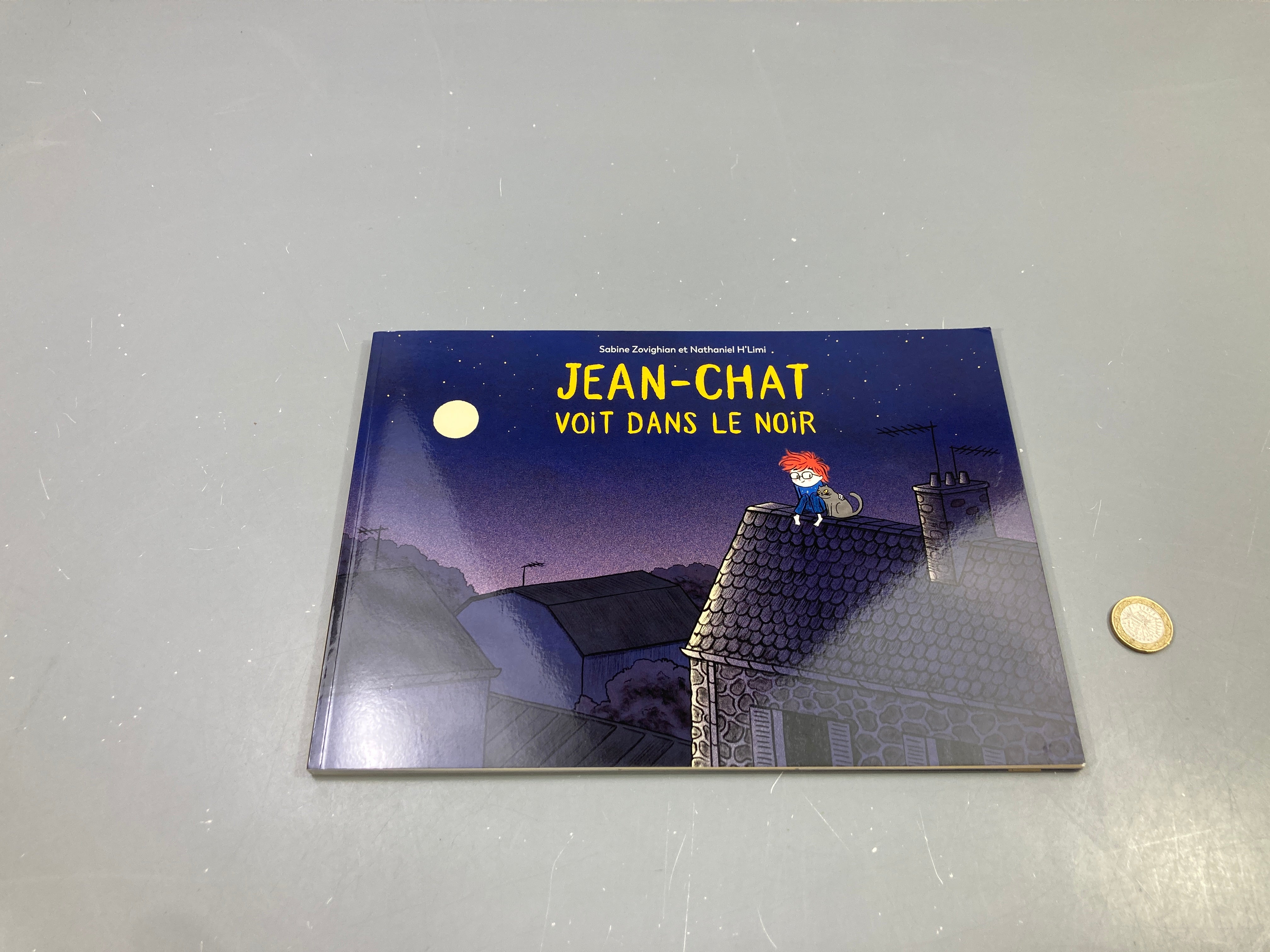 Jean-Chat voit dans le noir, Sabine Zovighian et Nathaniel H'Limi, couverture souple
