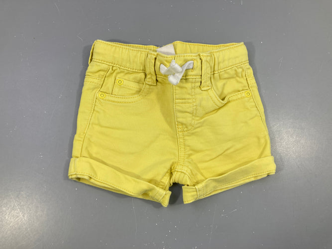 Short jaune à revers, moins cher chez Petit Kiwi
