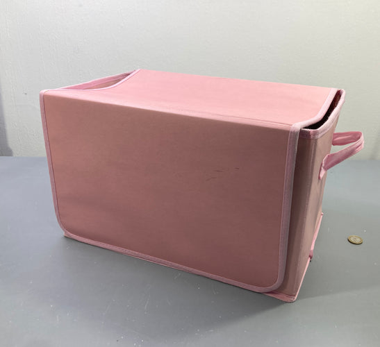 Coffre de rangement pliable rose avec tapis de jeu château Quelque traces, moins cher chez Petit Kiwi