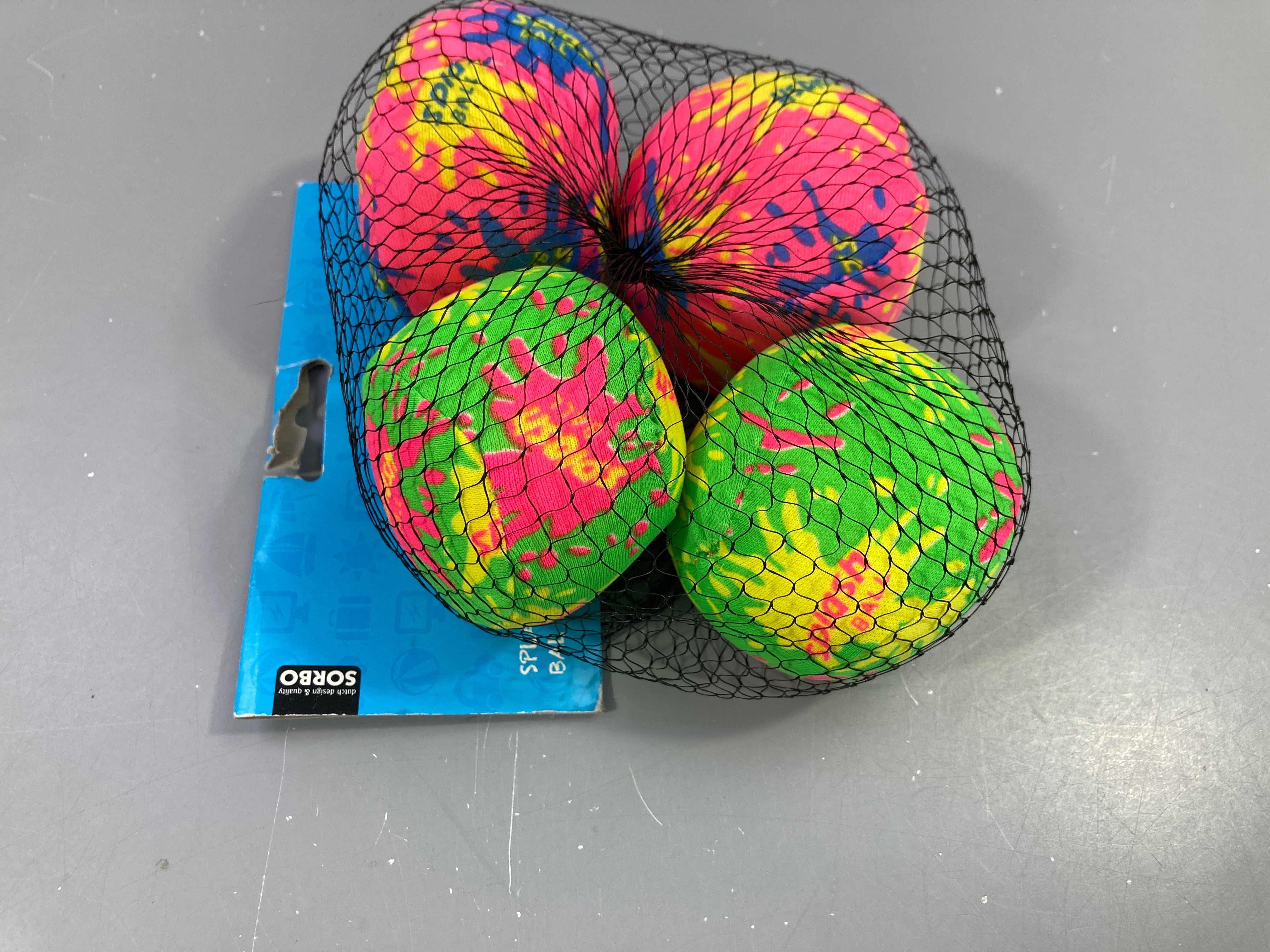 Neuf- 4 Splash Ball