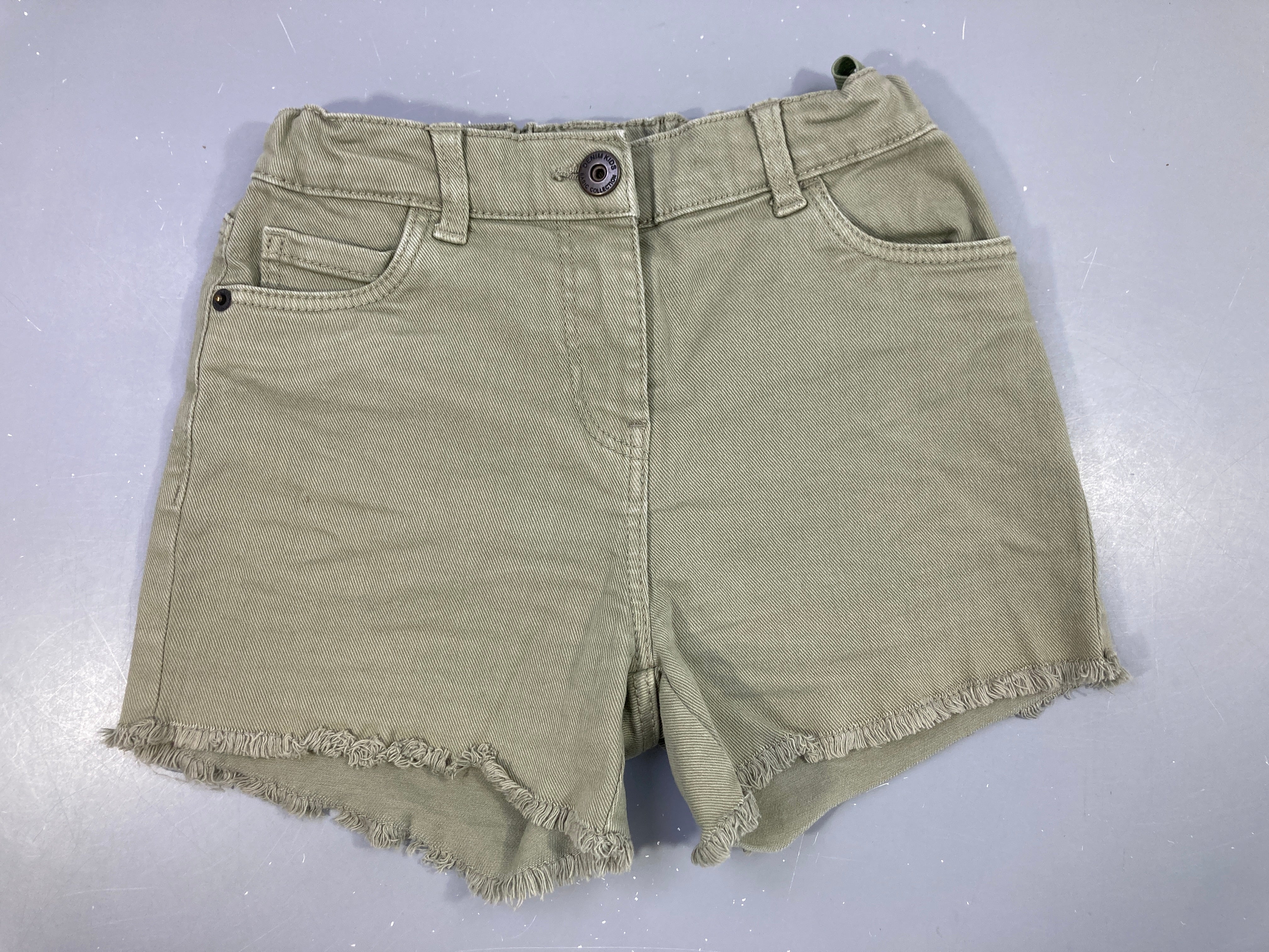 Short kaki bas affiloché
