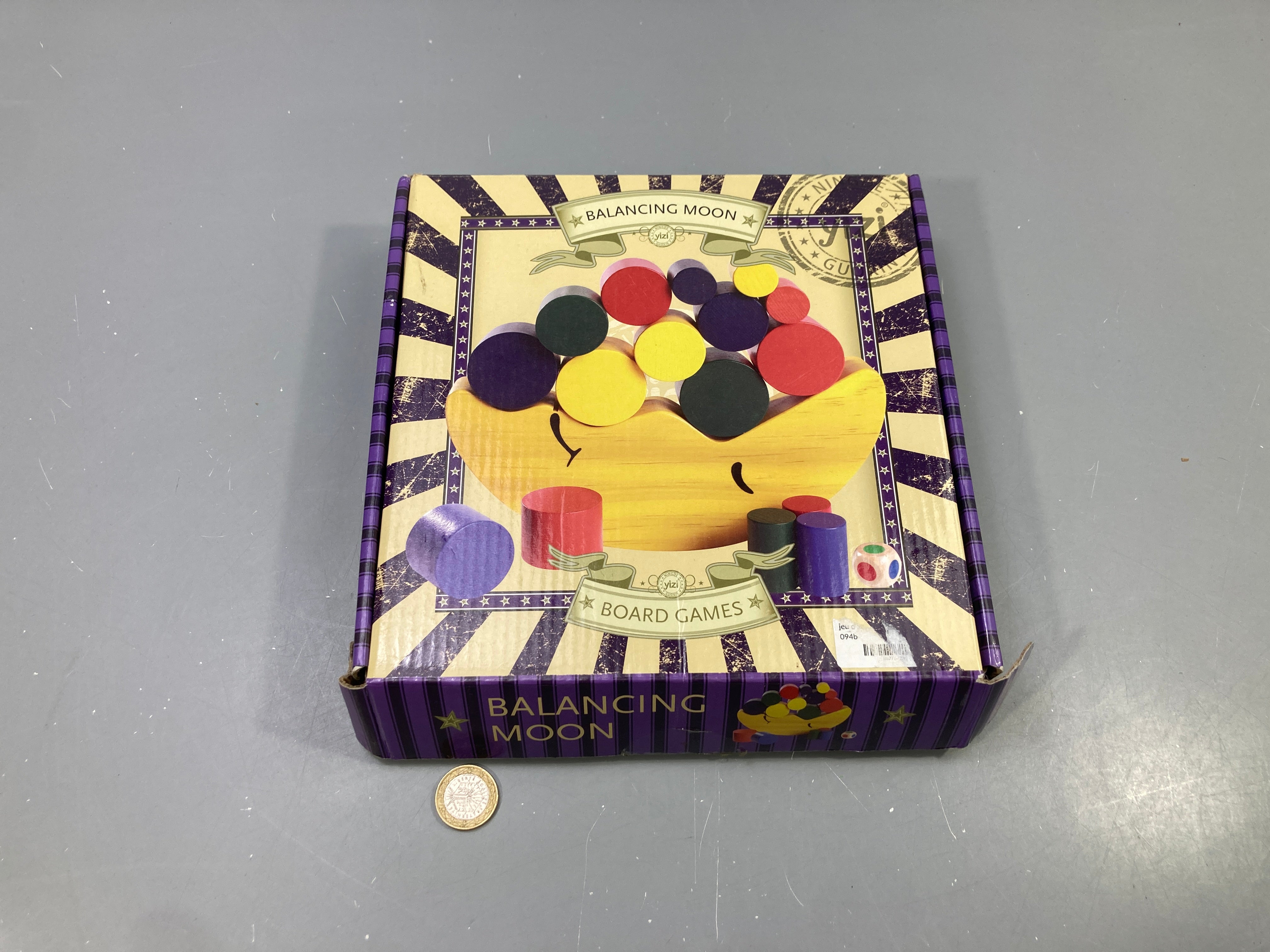 Jeu d'équilibre en bois Balancing Moon, lune et pièces colorées, dé, Yizi
